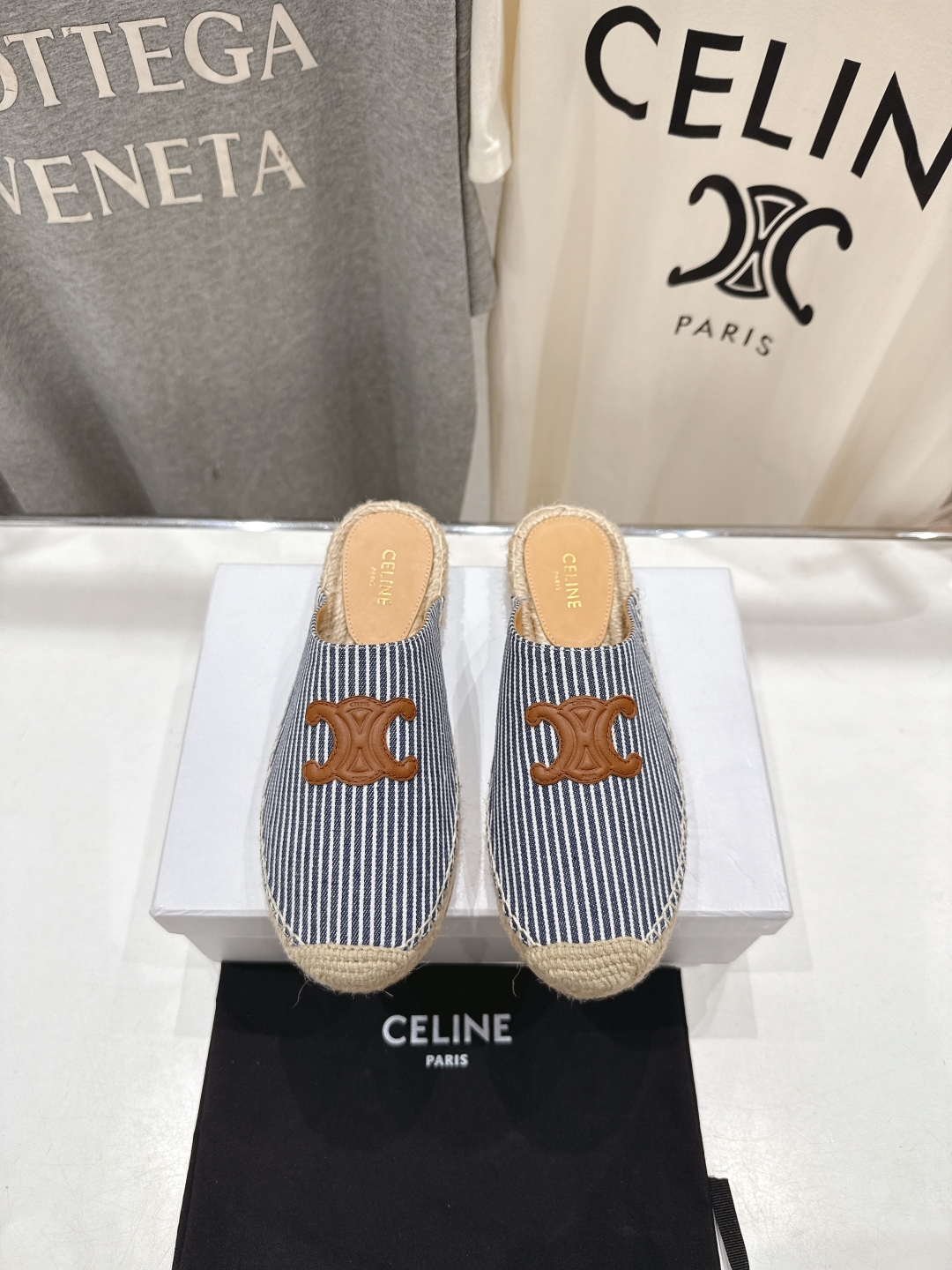 高版本出厂
 Celine*塞琳2025ss新款麻绳底渔夫鞋勃肯半托凉拖鞋高级感十足
网红ins种草神器