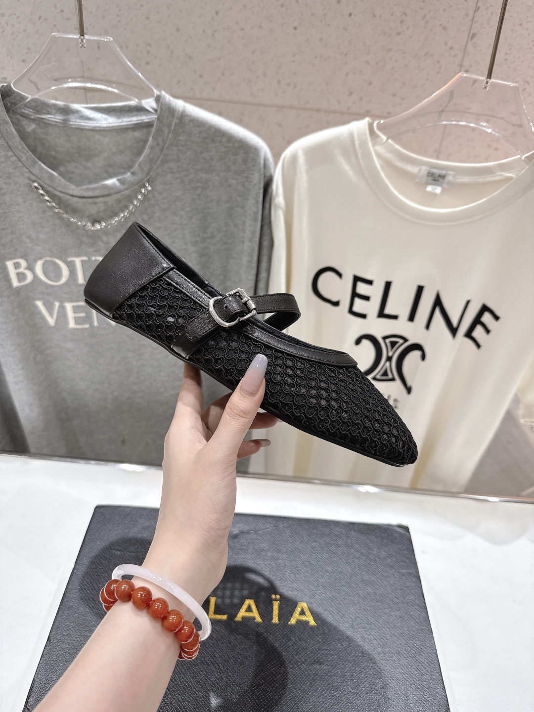 高版本出厂
 独家新品 Alaia 阿莱亚25ss/ 走秀款平底网面鞋芭蕾舞鞋 最近超火的一款平底鞋

