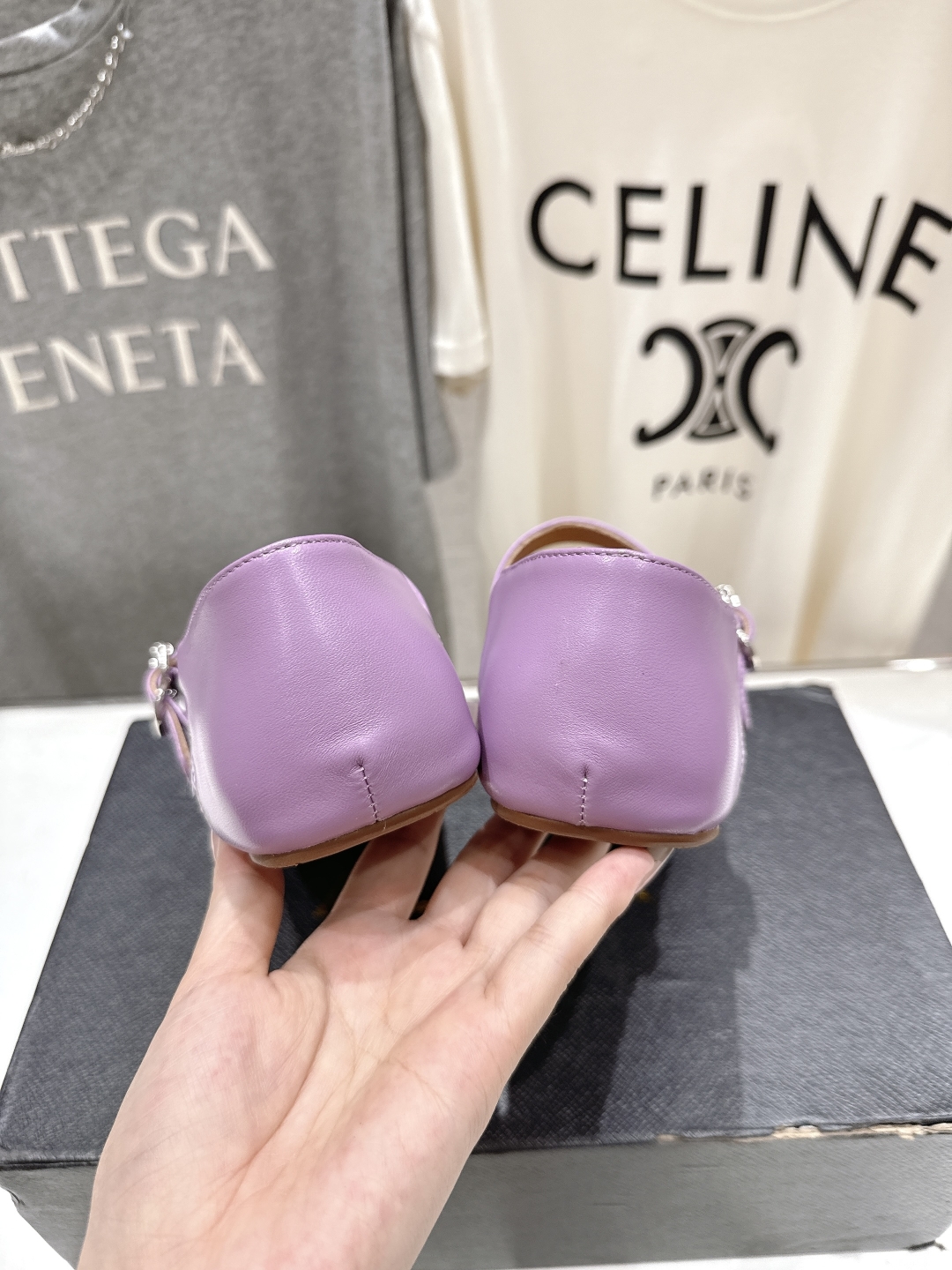 高版本出厂
 独家新品 Alaia 阿莱亚25ss/ 走秀款平底网面鞋芭蕾舞鞋 最近超火的一款平底鞋

