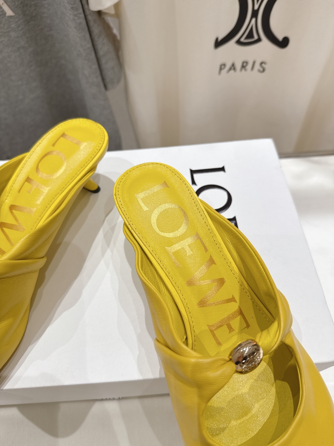 高版本出厂  高跟   
 LOEWE罗意威2025ss新款超软超舒适高跟半拖玛丽珍乐福鞋芭蕾舞鞋，国外