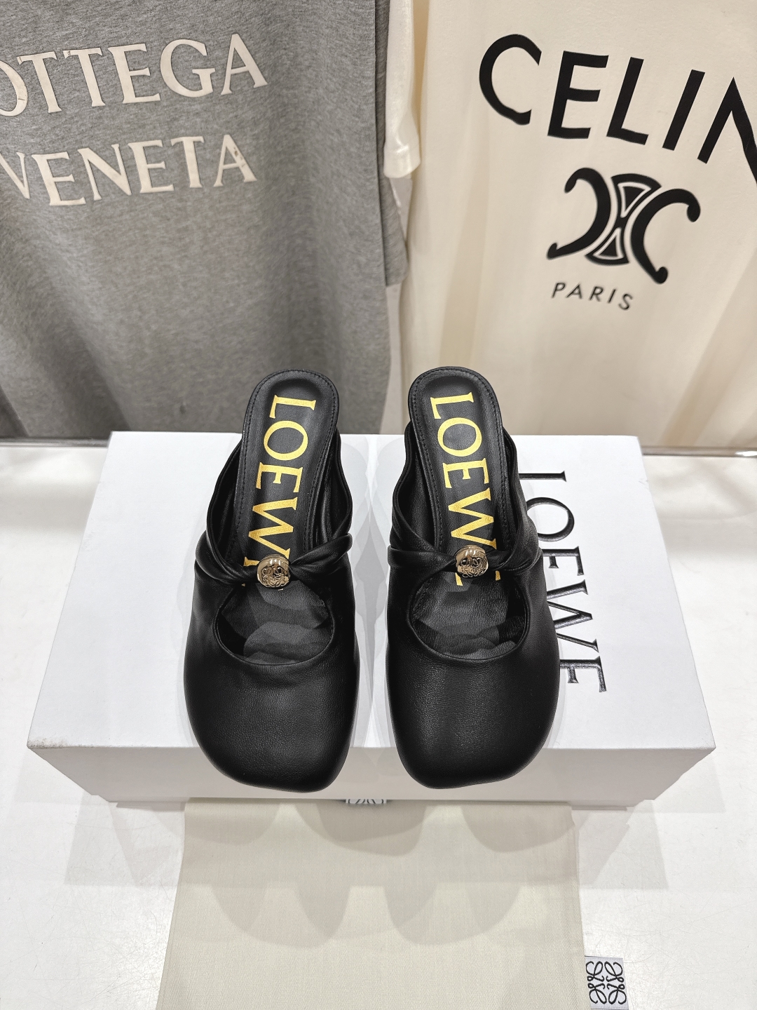 高版本出厂  高跟   
 LOEWE罗意威2025ss新款超软超舒适高跟半拖玛丽珍乐福鞋芭蕾舞鞋，国外