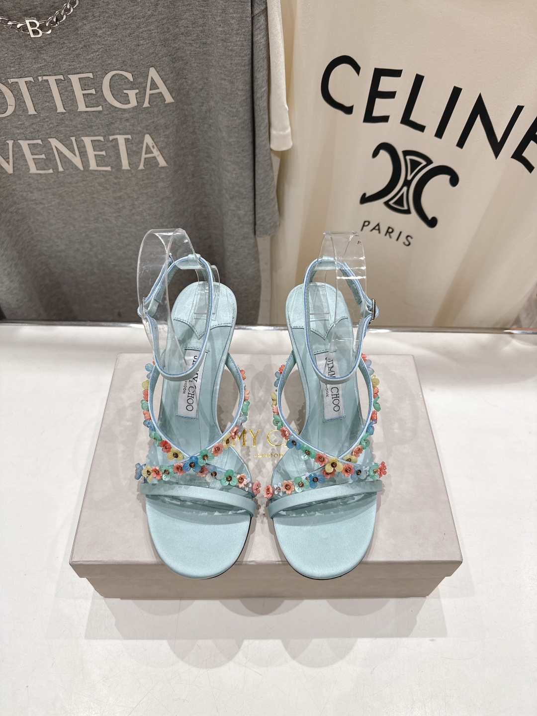 高版本出厂
  JIMMY CHOO*｜JC/吉米周2025ss新款简约仙女风高跟鞋凉鞋

原版套楦，完