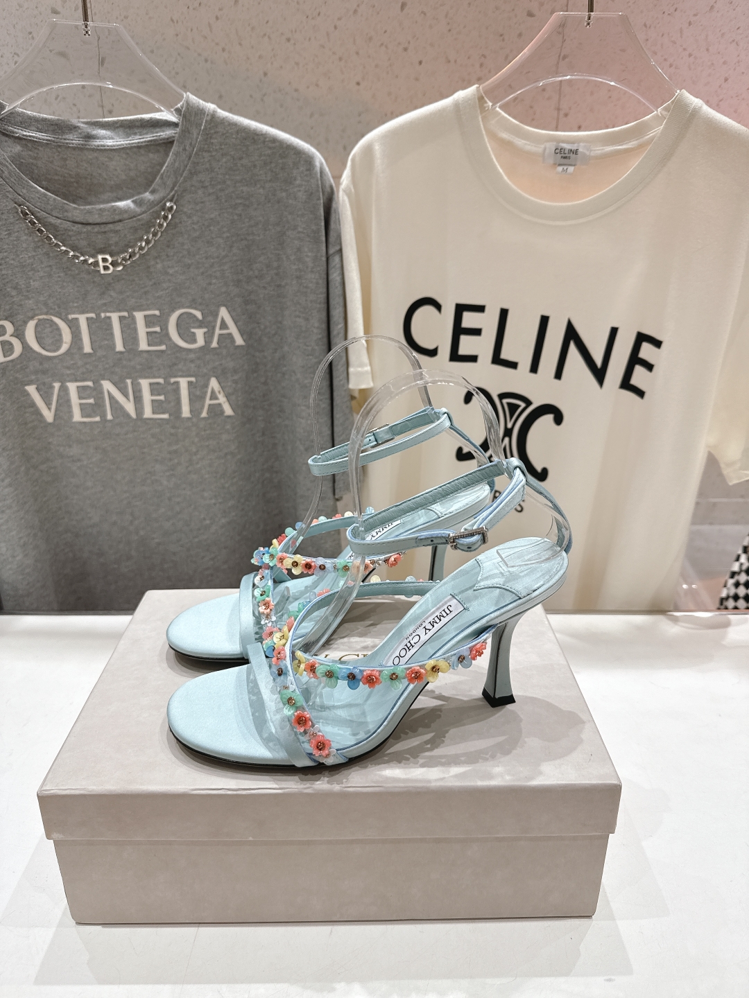 高版本出厂
  JIMMY CHOO*｜JC/吉米周2025ss新款简约仙女风高跟鞋凉鞋

原版套楦，完