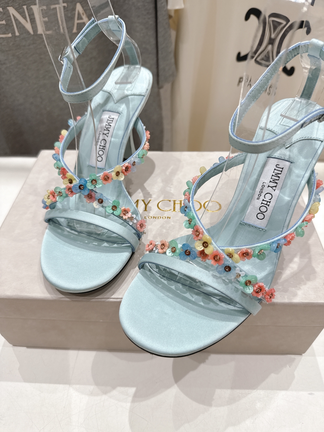 高版本出厂
  JIMMY CHOO*｜JC/吉米周2025ss新款简约仙女风高跟鞋凉鞋

原版套楦，完