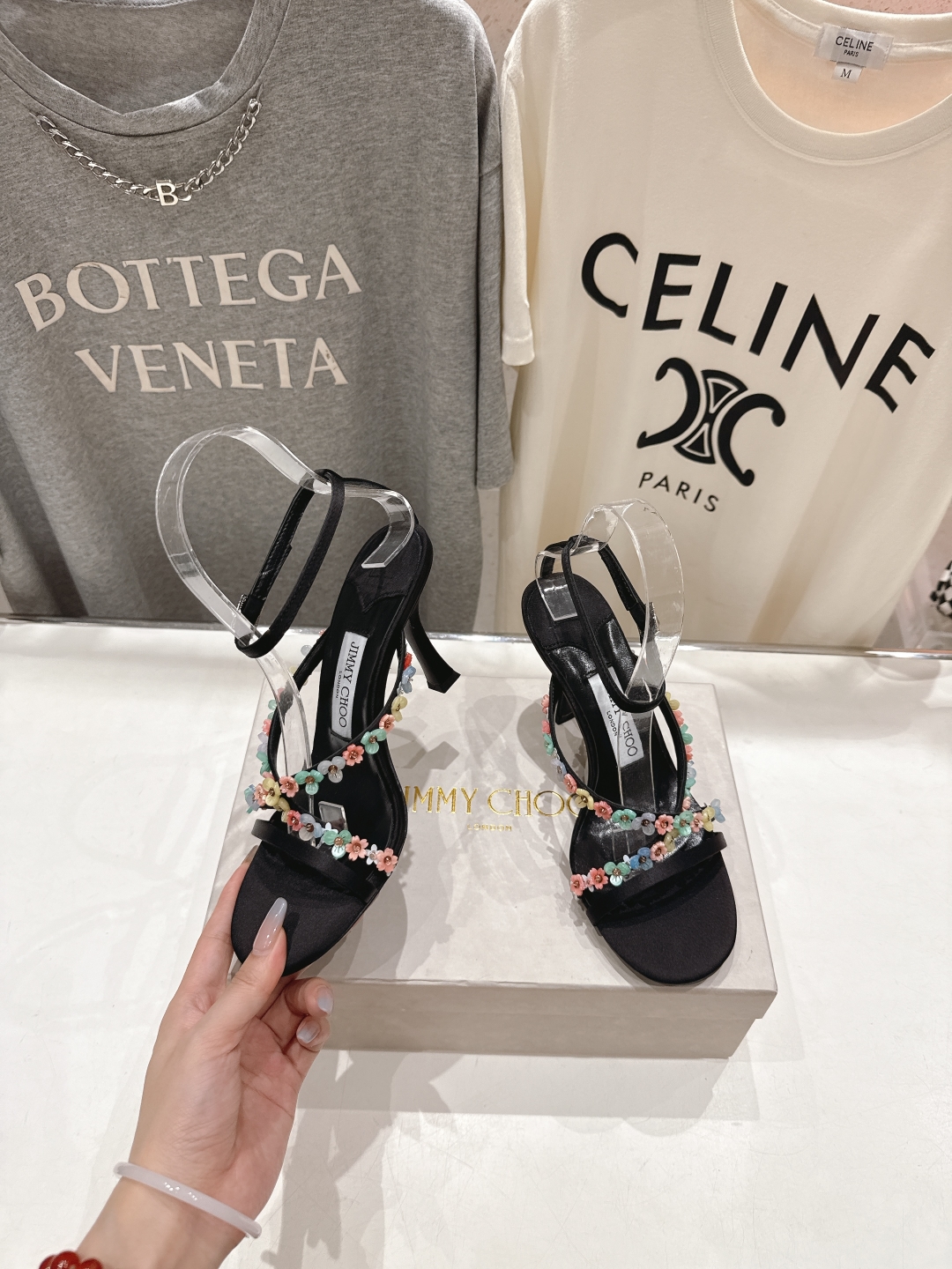 高版本出厂
  JIMMY CHOO*｜JC/吉米周2025ss新款简约仙女风高跟鞋凉鞋

原版套楦，完