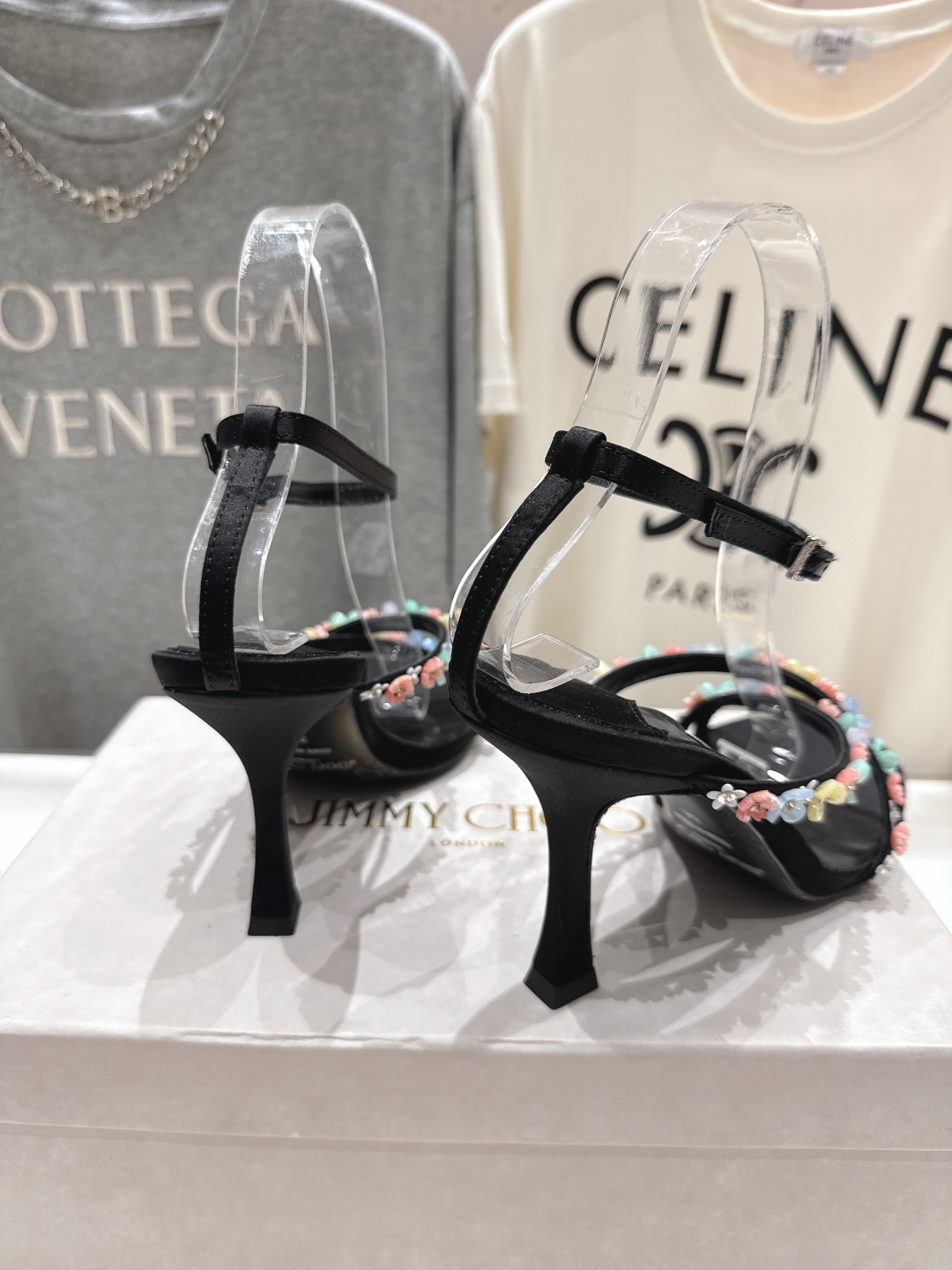 高版本出厂
  JIMMY CHOO*｜JC/吉米周2025ss新款简约仙女风高跟鞋凉鞋

原版套楦，完