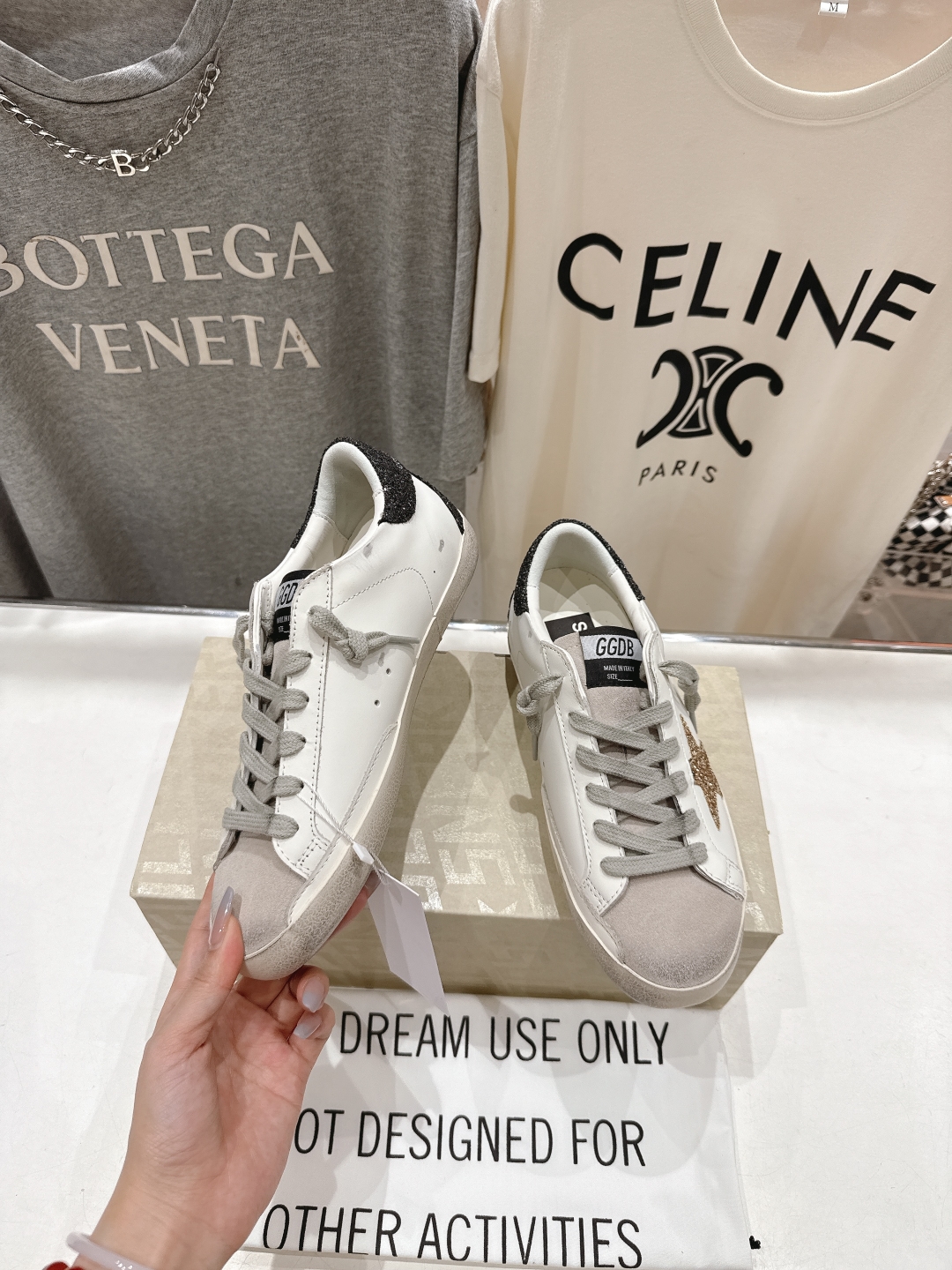 顶级版本 
 GGDB~~Golden Goose Deluxe Brand
# 全网最好版本不服来比 