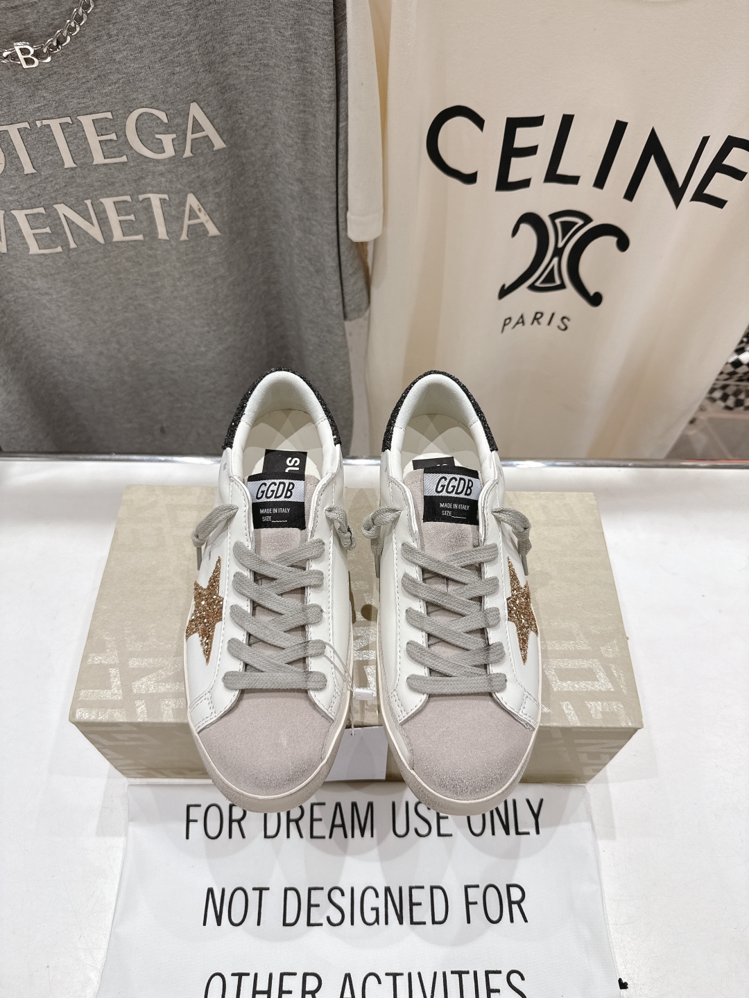顶级版本 
 GGDB~~Golden Goose Deluxe Brand
# 全网最好版本不服来比 