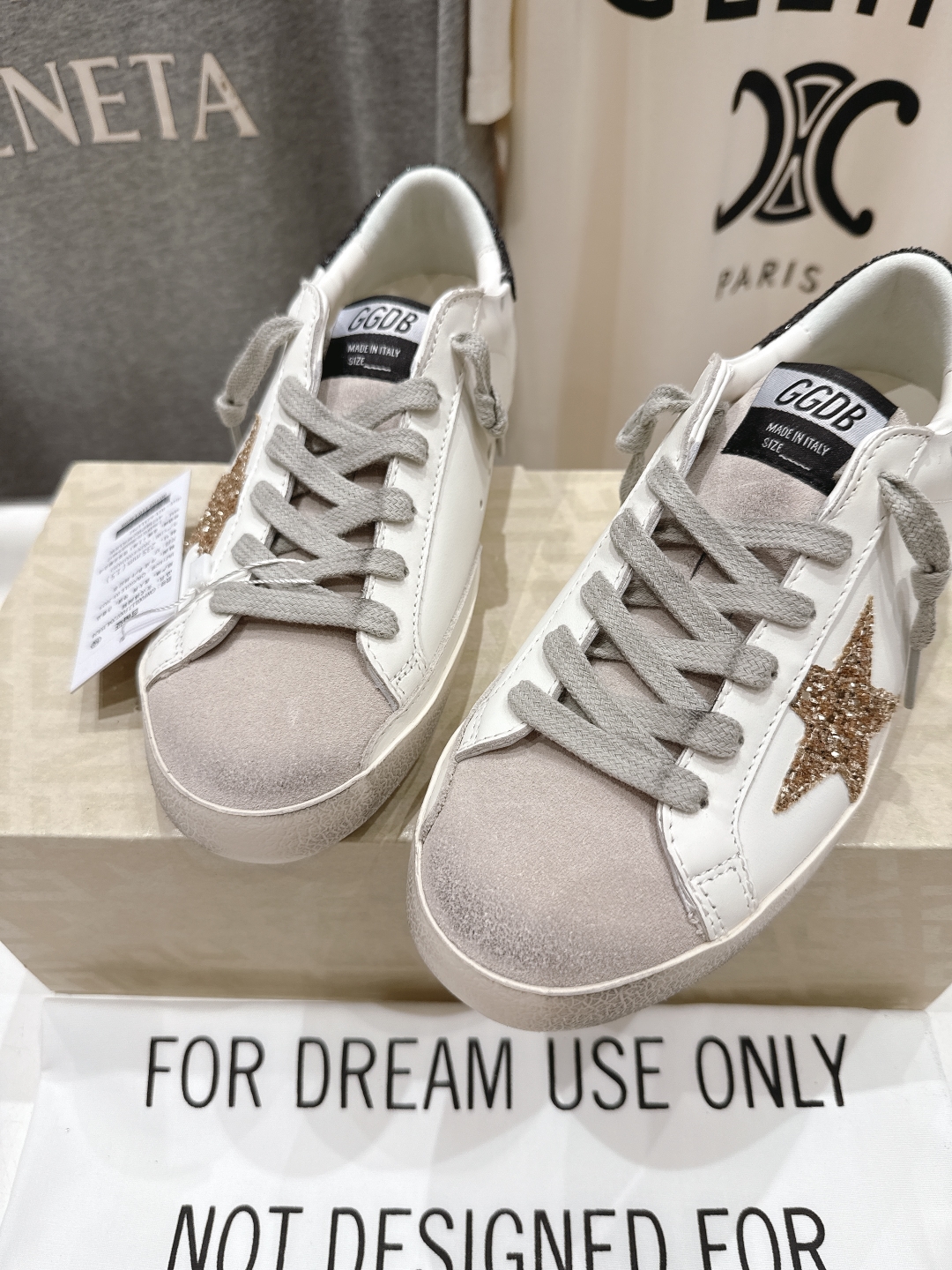 顶级版本 
 GGDB~~Golden Goose Deluxe Brand
# 全网最好版本不服来比 