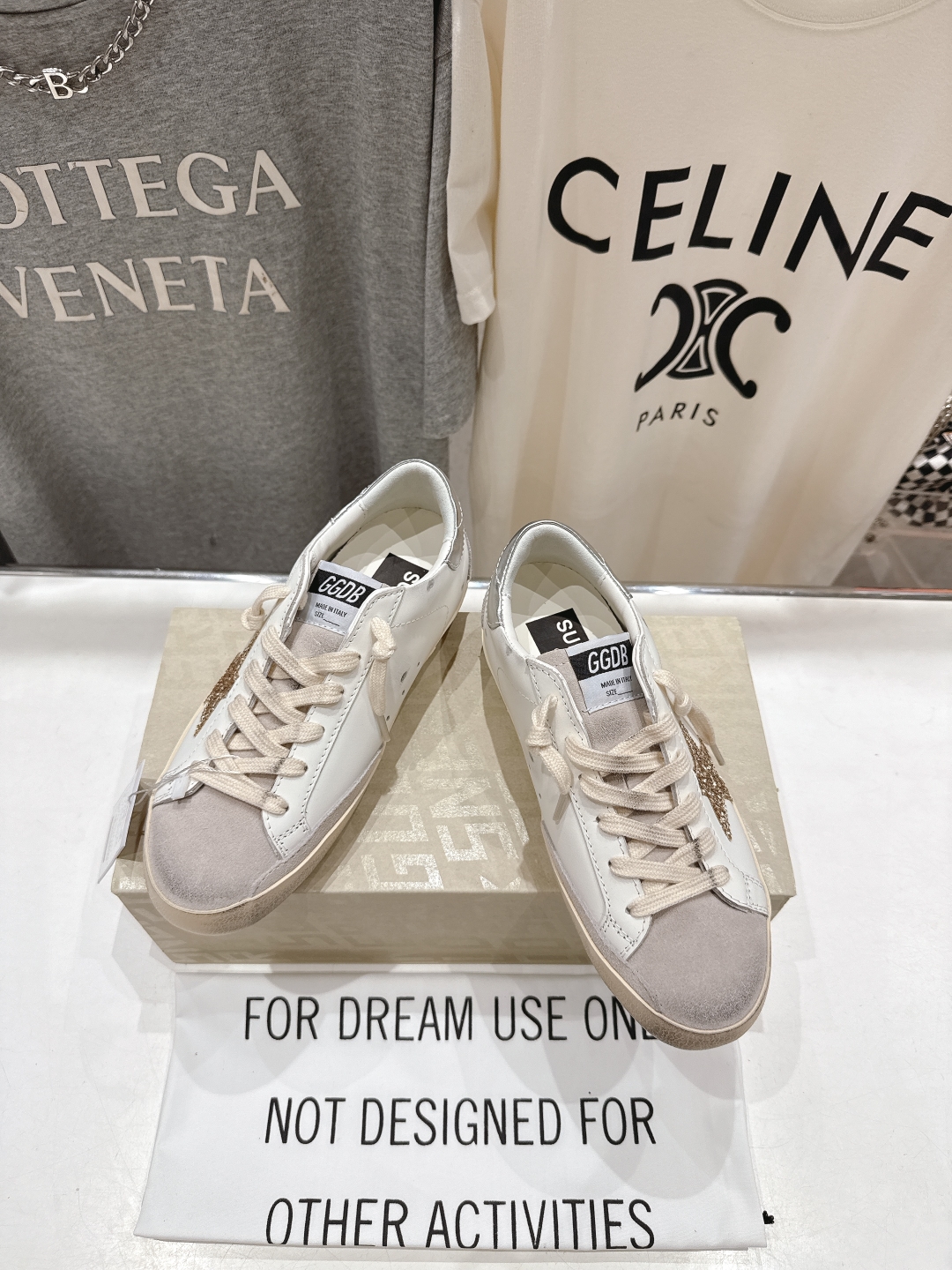顶级版本 
 GGDB~~Golden Goose Deluxe Brand
# 全网最好版本不服来比 