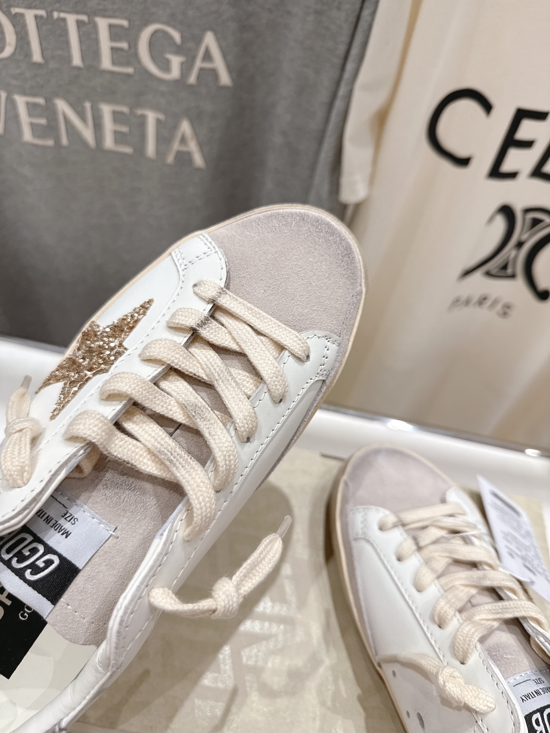 顶级版本 
 GGDB~~Golden Goose Deluxe Brand
# 全网最好版本不服来比 