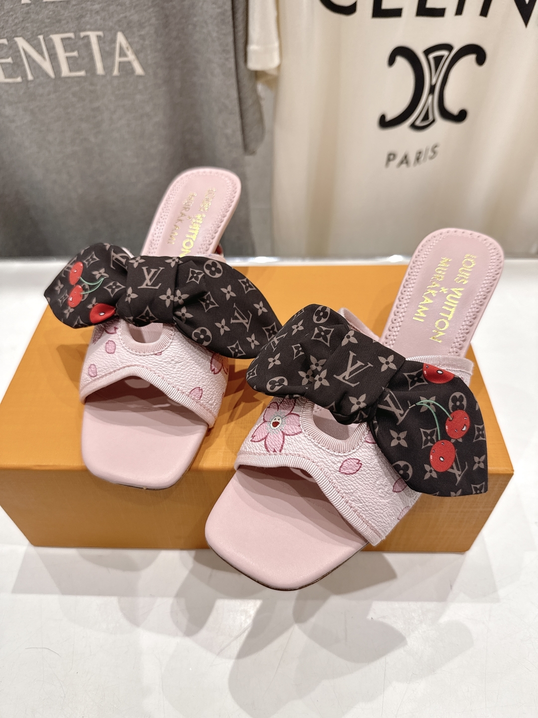 高版本出厂
  Louis Vuitton ss25 new arrival LV驴牌夏季新品蝴蝶结高跟
