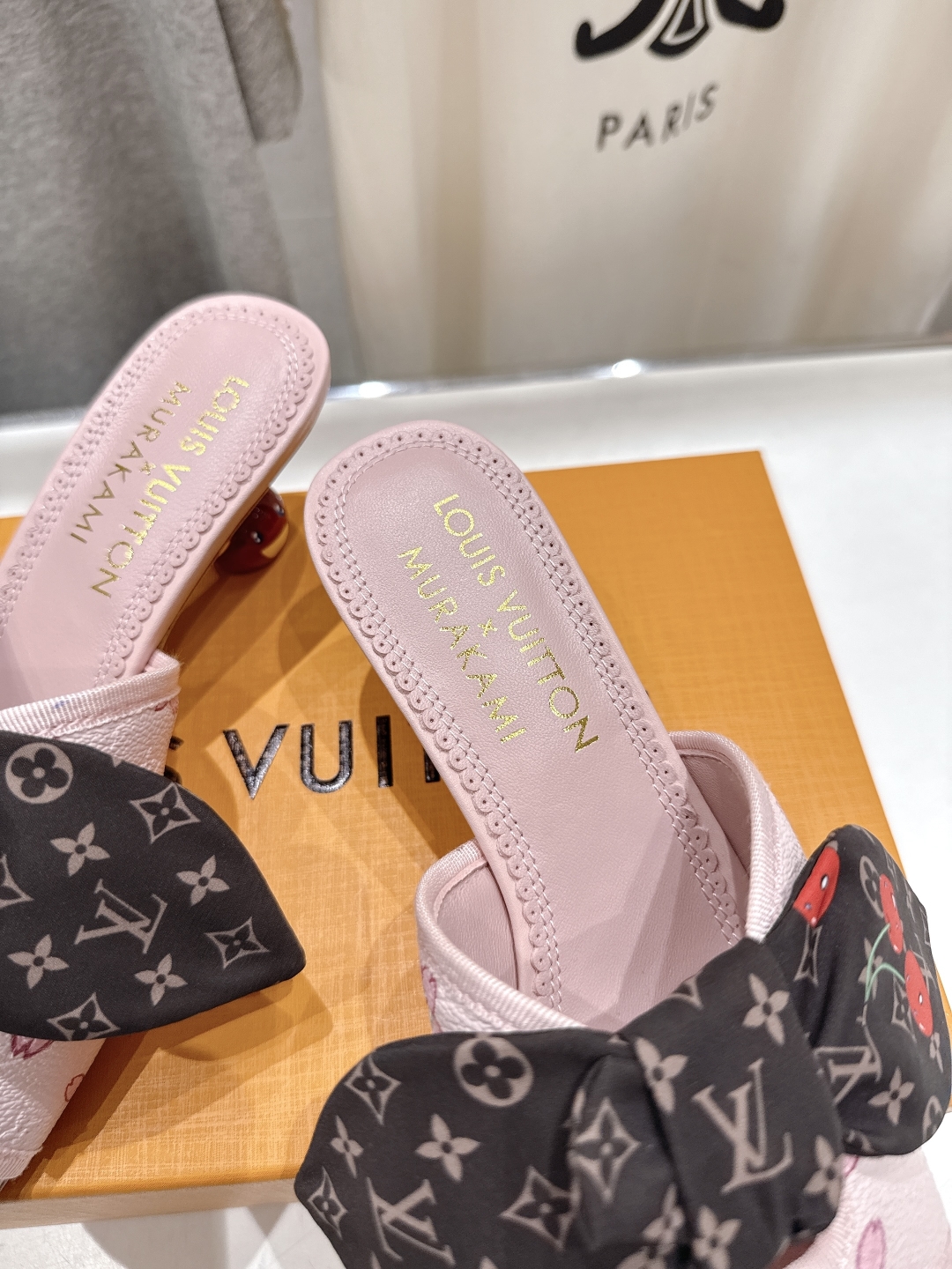 高版本出厂
  Louis Vuitton ss25 new arrival LV驴牌夏季新品蝴蝶结高跟