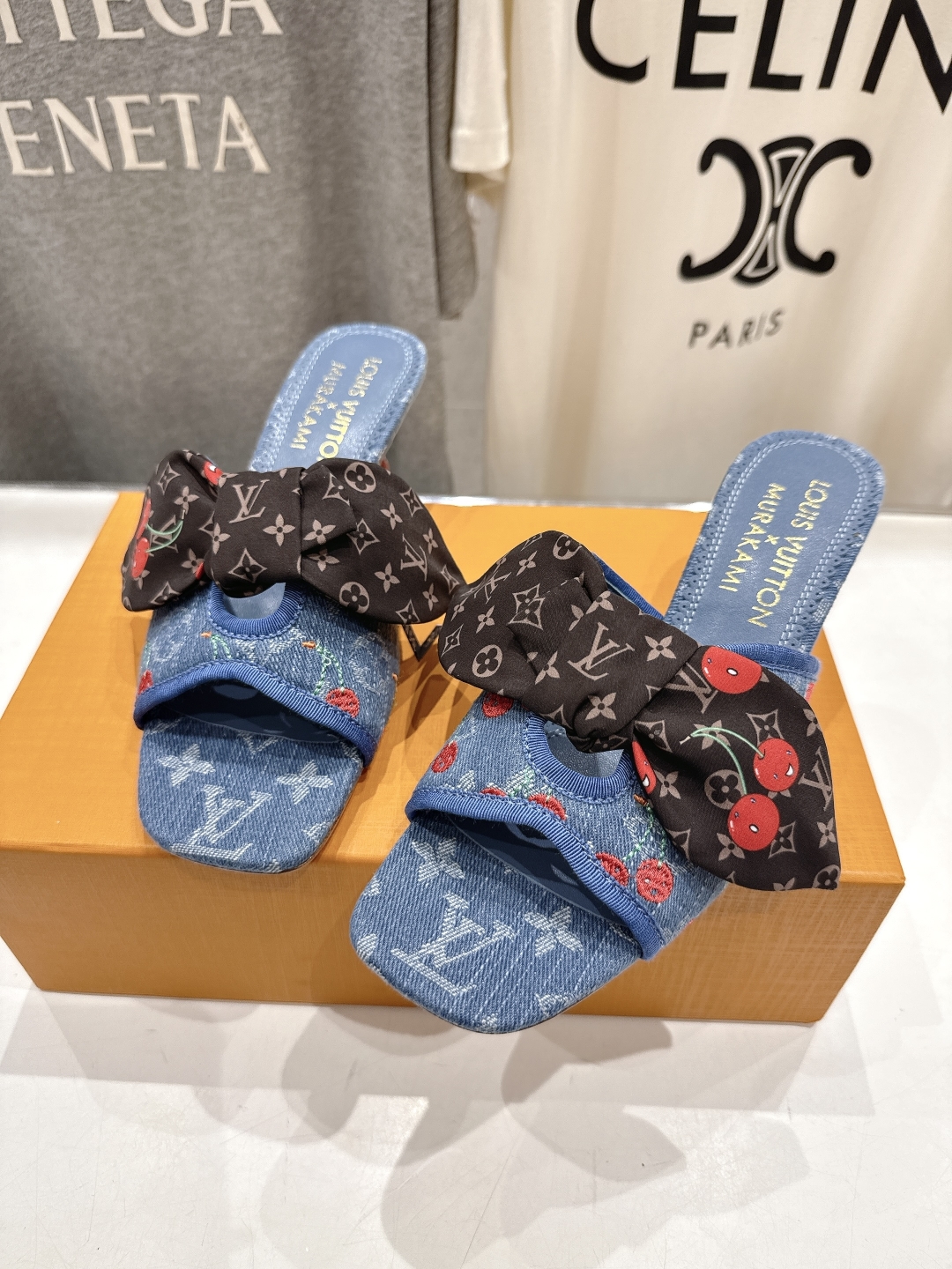 高版本出厂
  Louis Vuitton ss25 new arrival LV驴牌夏季新品蝴蝶结高跟