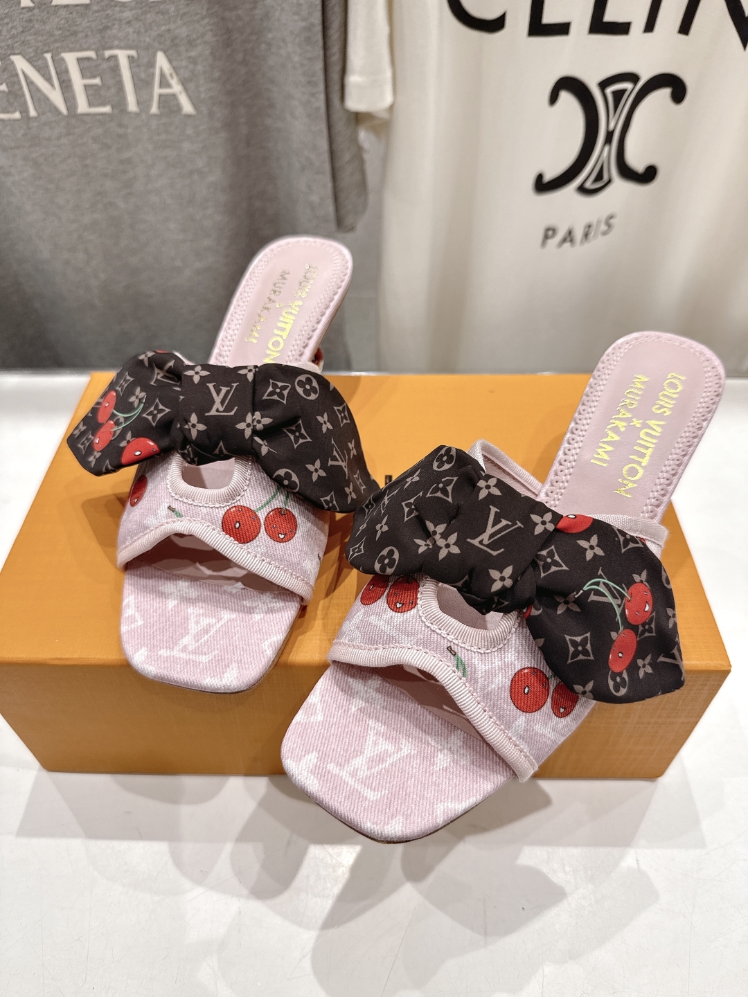 高版本出厂
  Louis Vuitton ss25 new arrival LV驴牌夏季新品蝴蝶结高跟