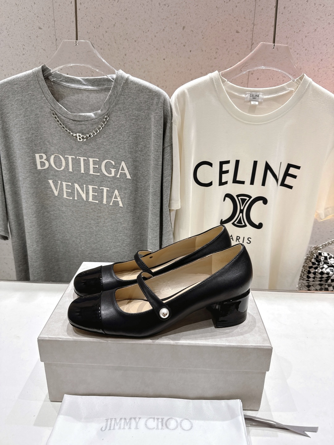 高版本出厂
  JIMMY CHOO｜JC/吉米周2025ss新款简约玛丽珍高跟鞋单鞋

原版套楦，完美