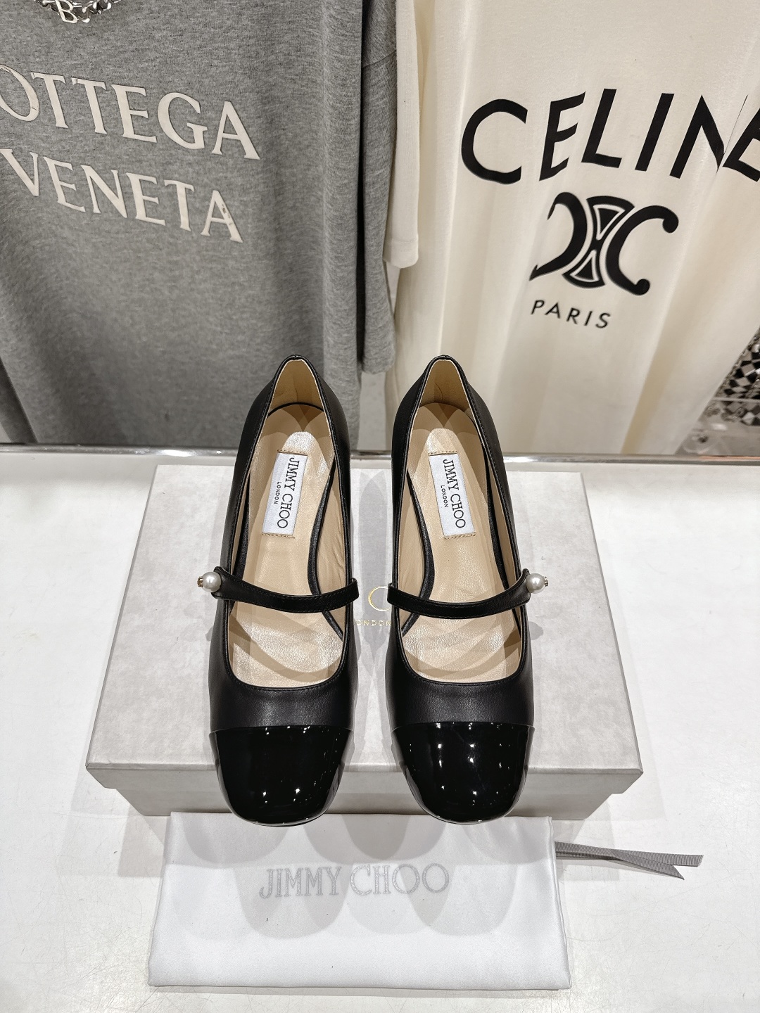 高版本出厂
  JIMMY CHOO｜JC/吉米周2025ss新款简约玛丽珍高跟鞋单鞋

原版套楦，完美