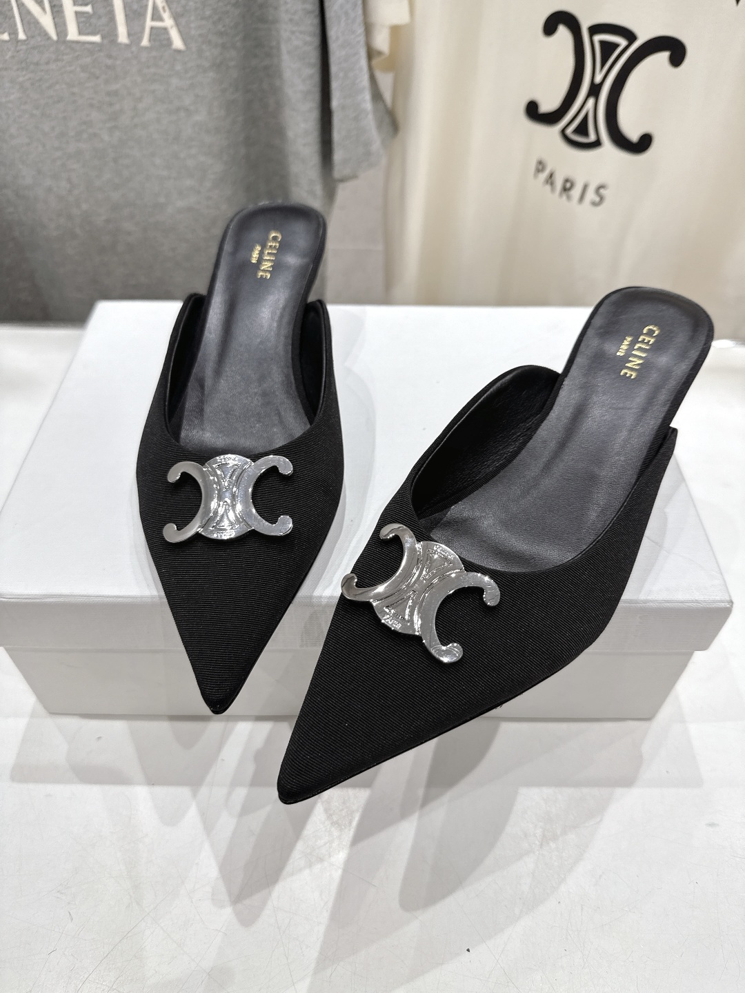 高版本出厂
 「CELINE」赛琳25ss·新款最美凯旋门logo尖头猫跟高跟鞋拖鞋～
思琳标志性的五金