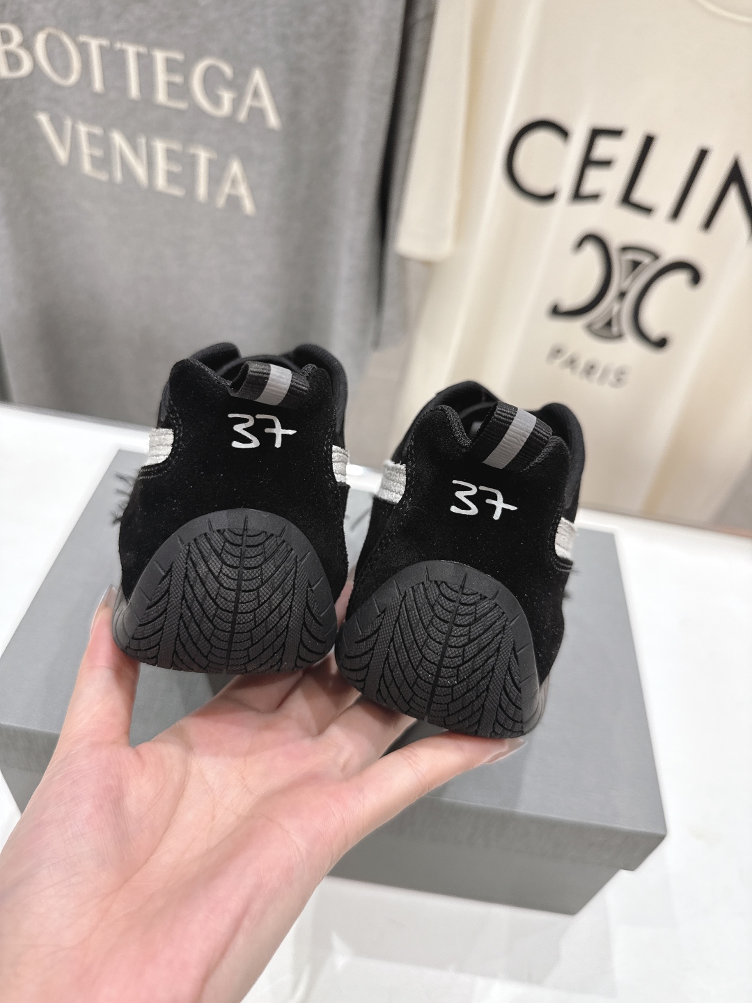 顶级版本 莞货 
Balenciaga x Puma彪马最新联名情侣款德训鞋休闲运动鞋
🔥🔥balenc
