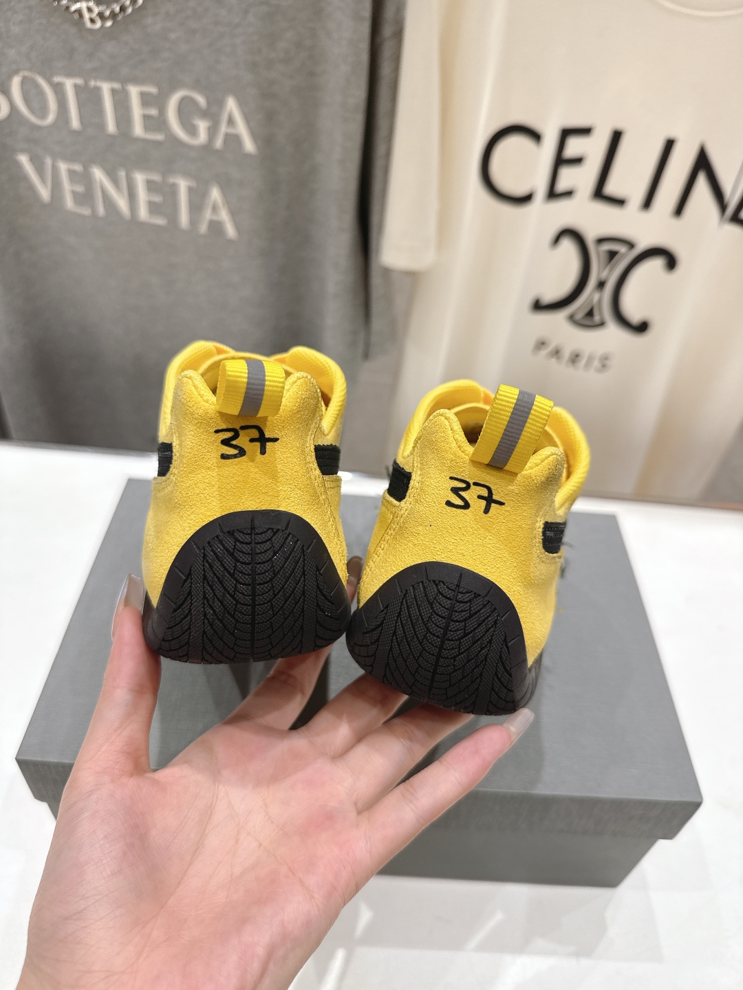 顶级版本 莞货 
Balenciaga x Puma彪马最新联名情侣款德训鞋休闲运动鞋
🔥🔥balenc