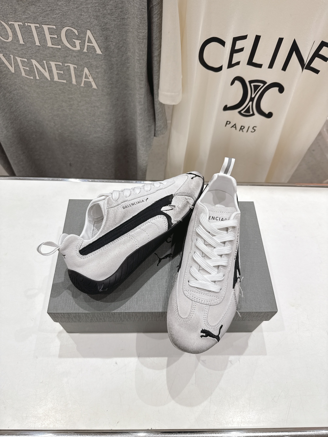 顶级版本 莞货 
Balenciaga x Puma彪马最新联名情侣款德训鞋休闲运动鞋
🔥🔥balenc