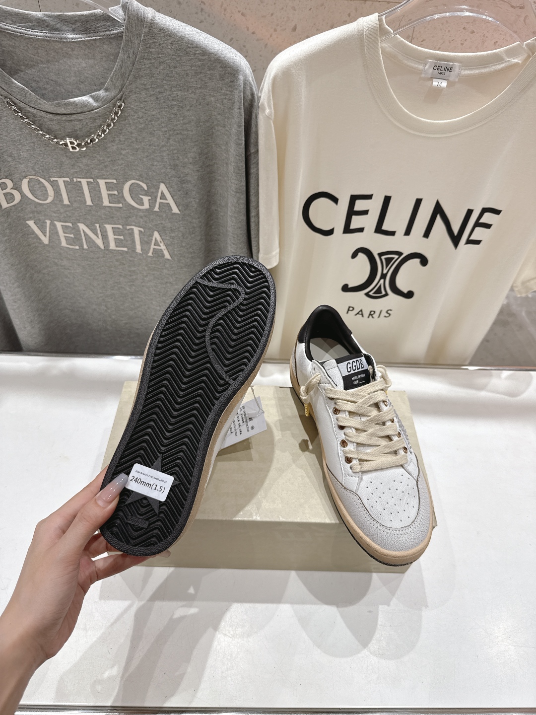 顶级版本  带钻五角星
 GGDB~~Golden Goose Deluxe Brand
# 全网最好版