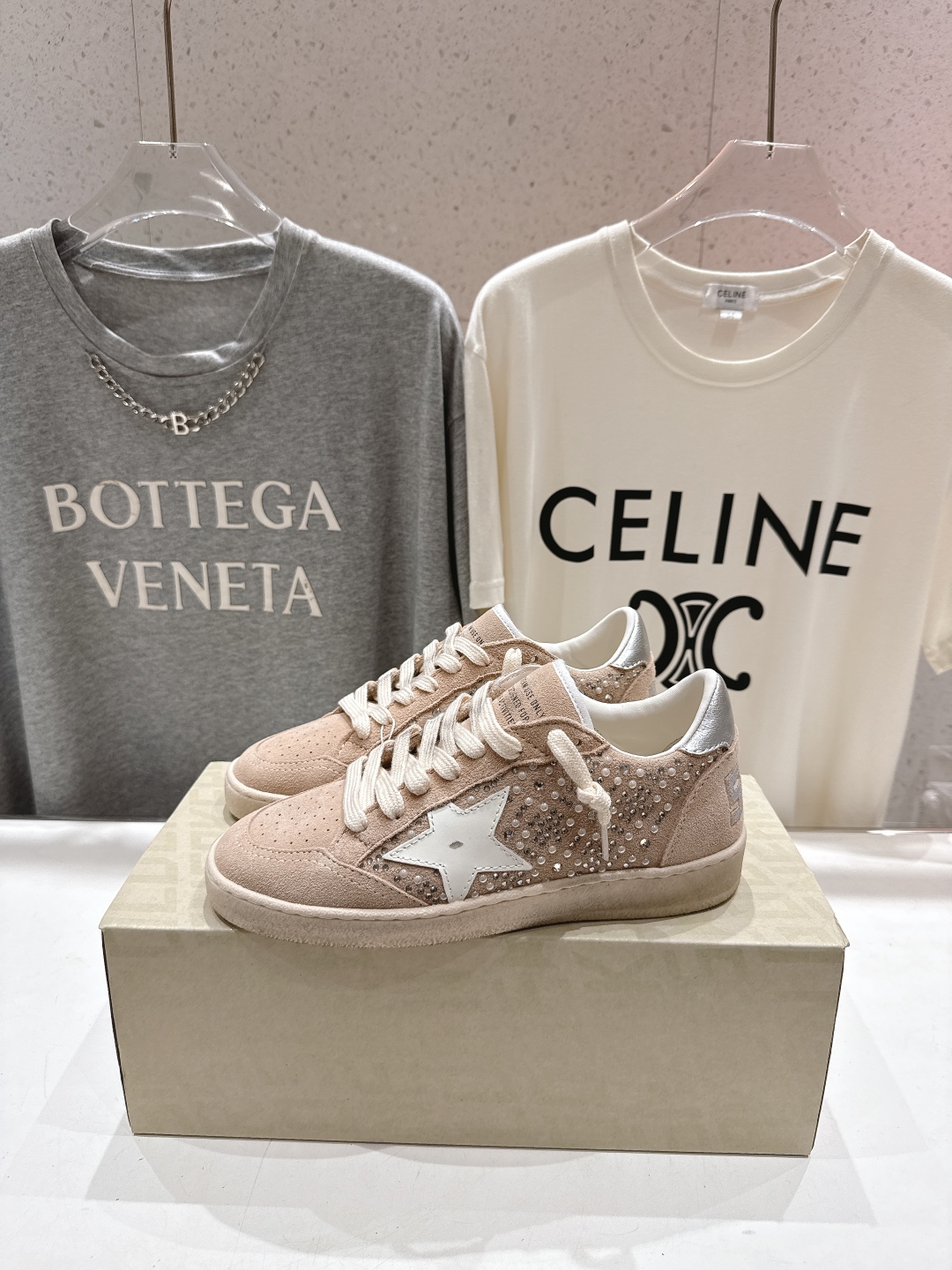 顶级版本  
 GGDB~~Golden Goose Deluxe Brand
# 全网最好版本不服来比