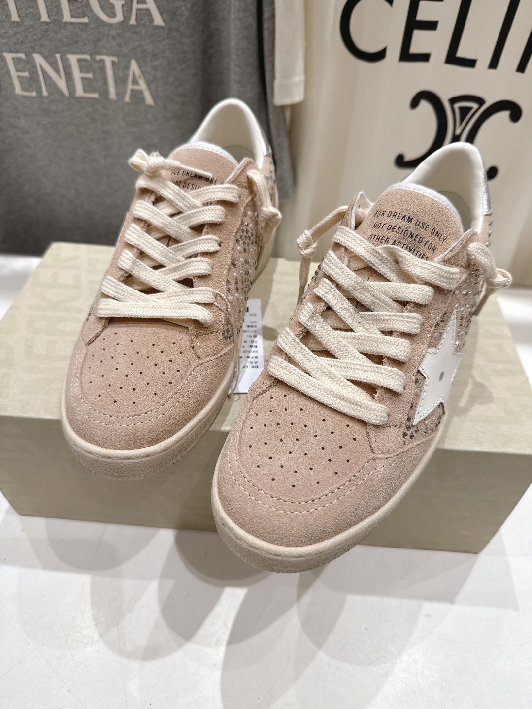 顶级版本  
 GGDB~~Golden Goose Deluxe Brand
# 全网最好版本不服来比
