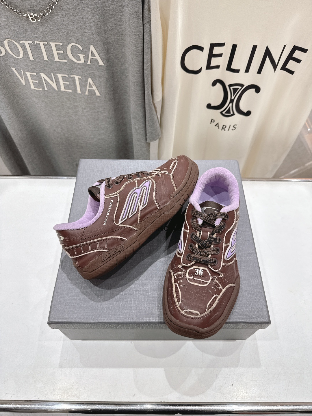 高版本出厂 男码+10
巴黎世家Balenciaga Hamptons Worn-Out 25ss