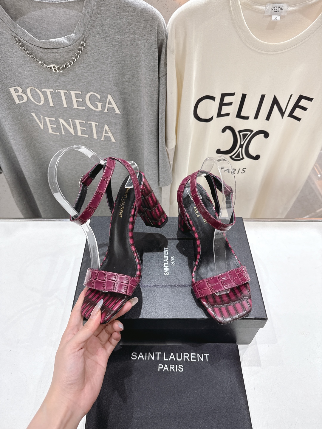 高版本出厂
 SAINT LAURENT～圣罗兰ysl 25ss夏季全新走秀款高跟鞋凉鞋·全新鞋型

唯