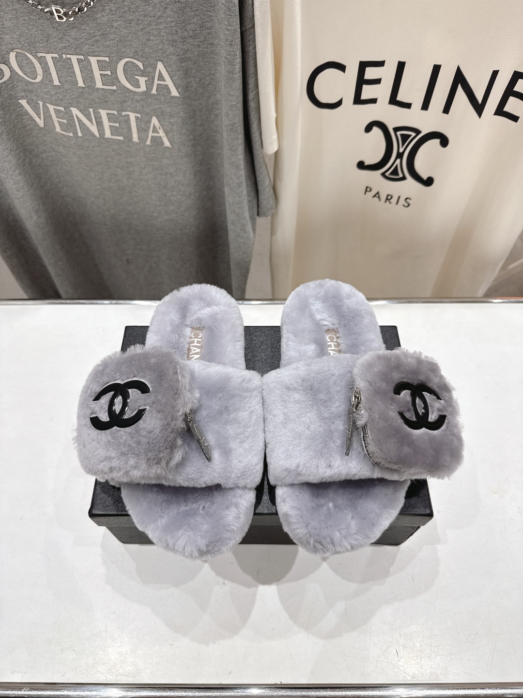 高版本出厂
 官网同步.新品毛拖/顶级版本CHANEL*小香2025ss独家爆款系列毛毛拖鞋！秋冬宝藏时