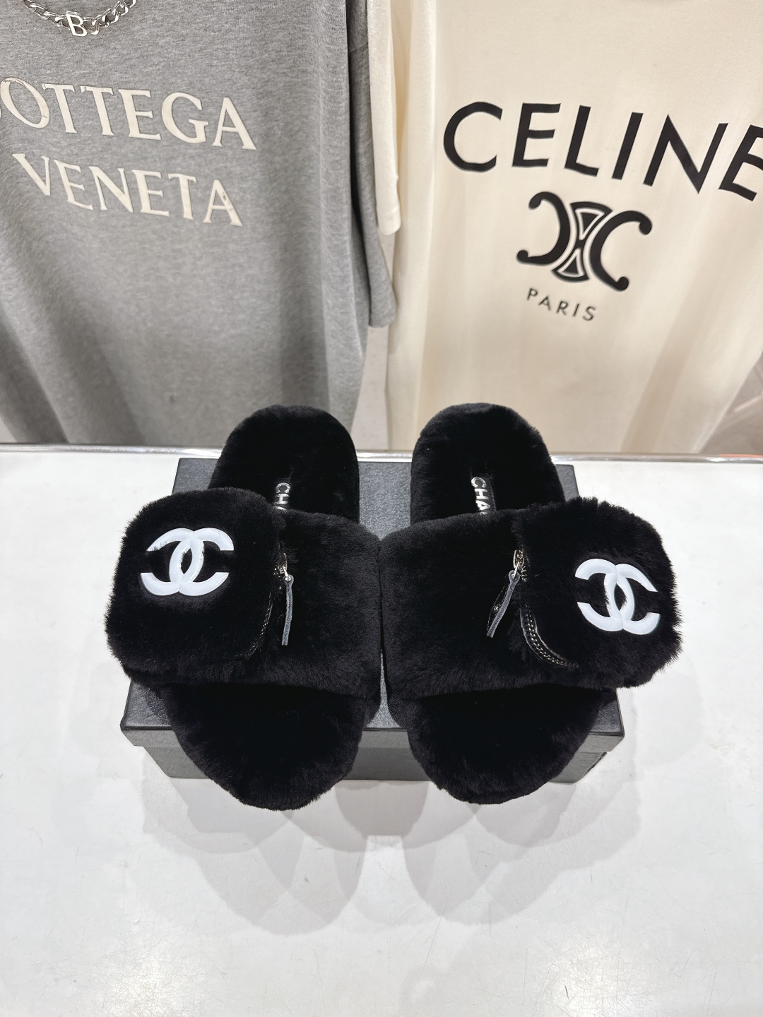 高版本出厂
 官网同步.新品毛拖/顶级版本CHANEL*小香2025ss独家爆款系列毛毛拖鞋！秋冬宝藏时