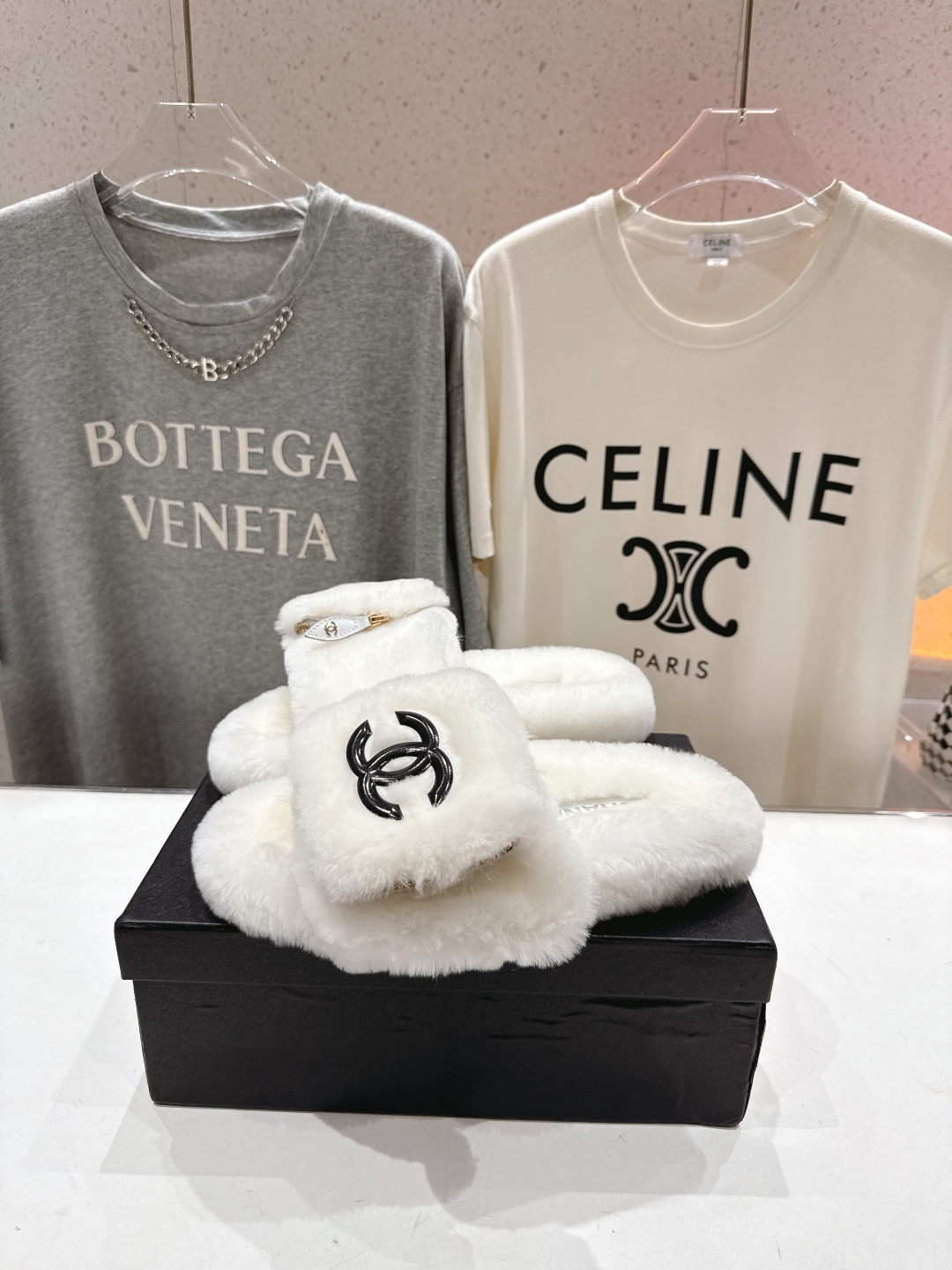 高版本出厂
 官网同步.新品毛拖/顶级版本CHANEL*小香2025ss独家爆款系列毛毛拖鞋！秋冬宝藏时