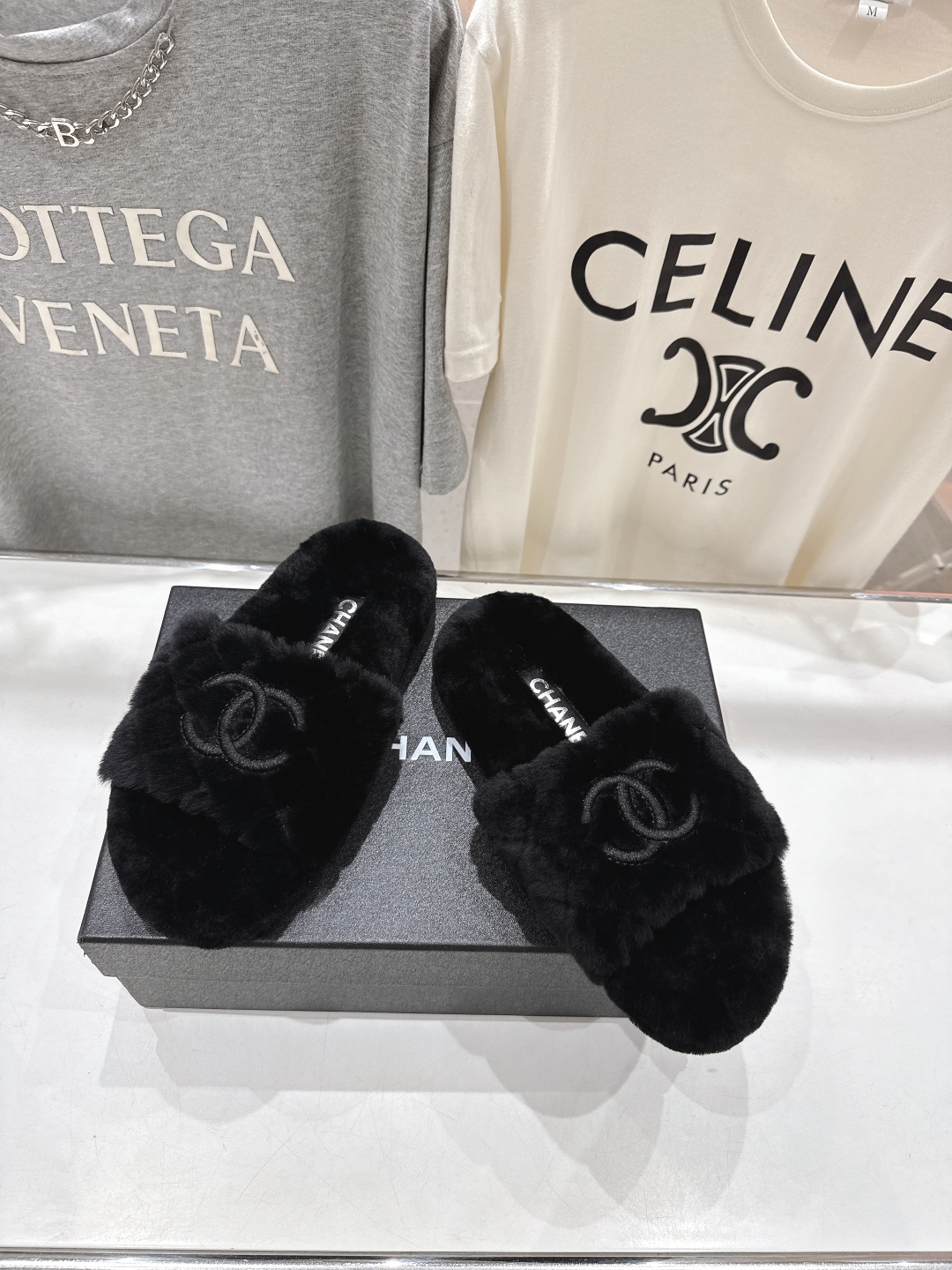 高版本出厂
 官网同步.新品毛拖/顶级版本CHANEL*小香2025ss独家爆款系列毛毛拖鞋！秋冬宝藏时