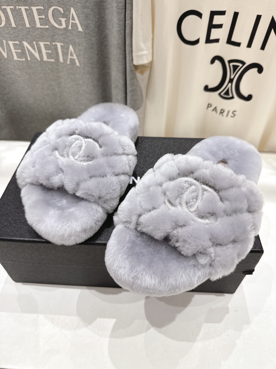 高版本出厂
 官网同步.新品毛拖/顶级版本CHANEL*小香2025ss独家爆款系列毛毛拖鞋！秋冬宝藏时