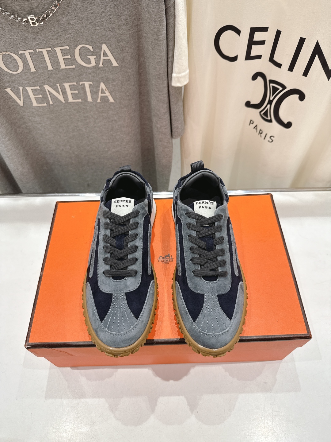 高版本出厂 男码+10
  Hermes 2025ss新款爱马仕In系列系带阿甘鞋德训鞋休闲运动鞋
原版