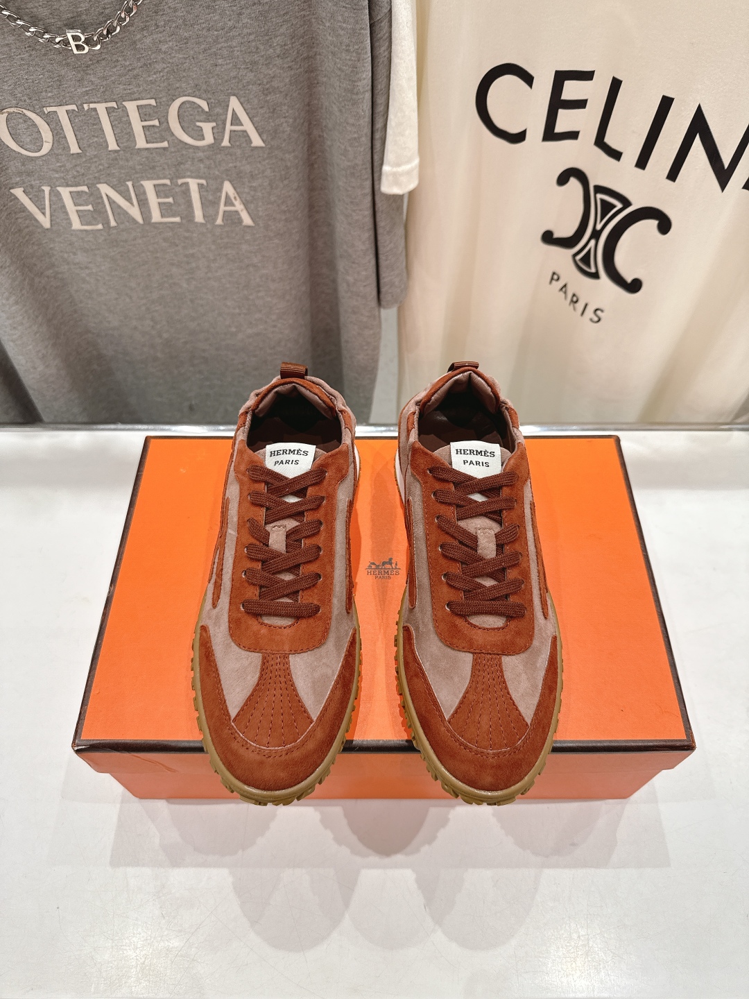 高版本出厂 男码+10
  Hermes 2025ss新款爱马仕In系列系带阿甘鞋德训鞋休闲运动鞋
原版
