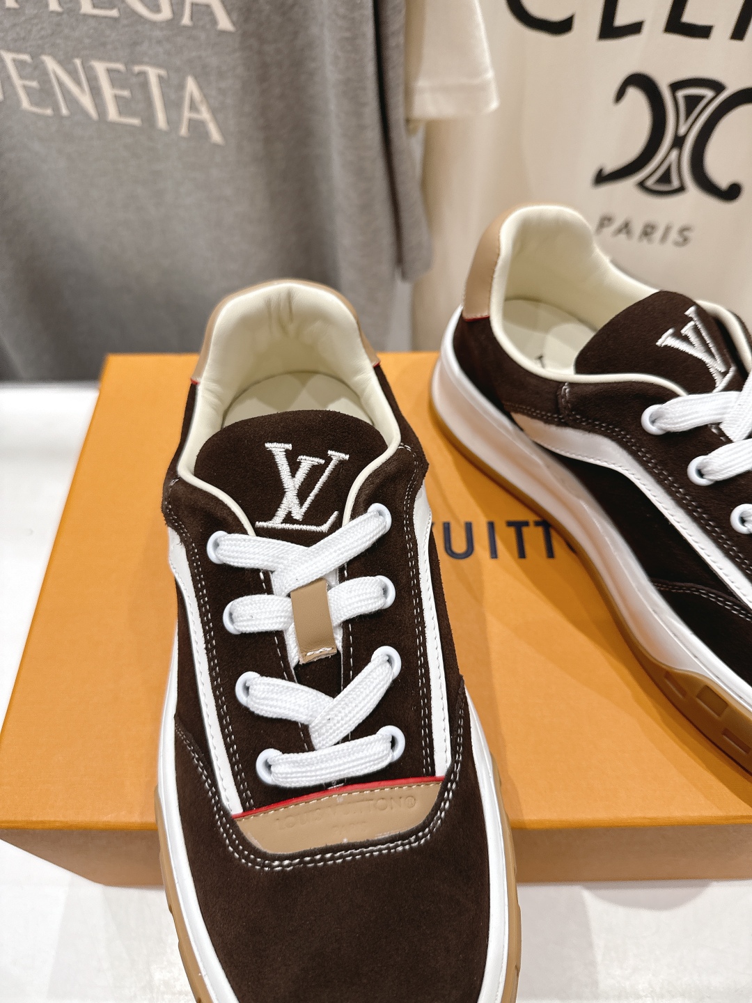高版本出厂 只有男款
  LOUIS VUITTON～LV路易威登L家驴牌最新走秀款Tilted系列厚底