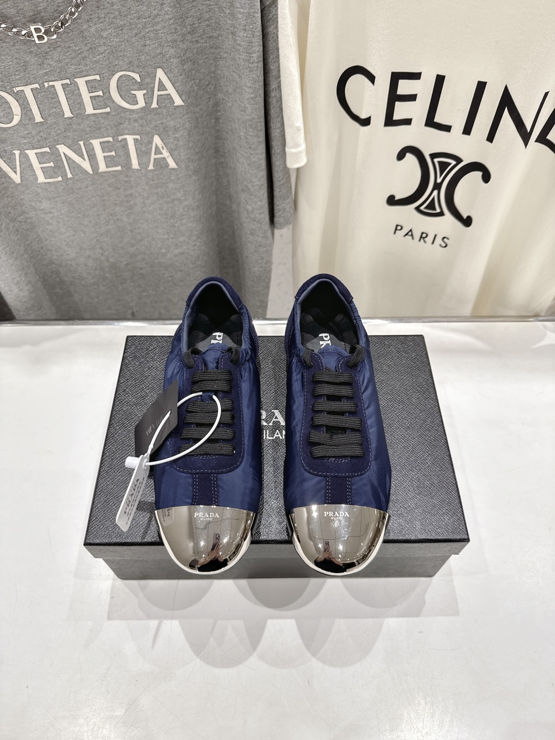 高版本出厂 
  Prada*普拉达P家25ssfw～new新款系带玛丽珍休闲鞋芭蕾舞鞋，低调奢华懒人鞋