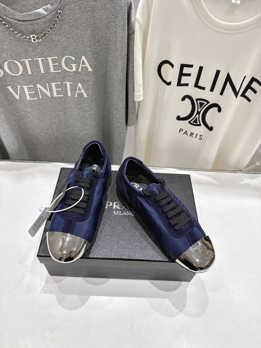 高版本出厂 
  Prada*普拉达P家25ssfw～new新款系带玛丽珍休闲鞋芭蕾舞鞋，低调奢华懒人鞋