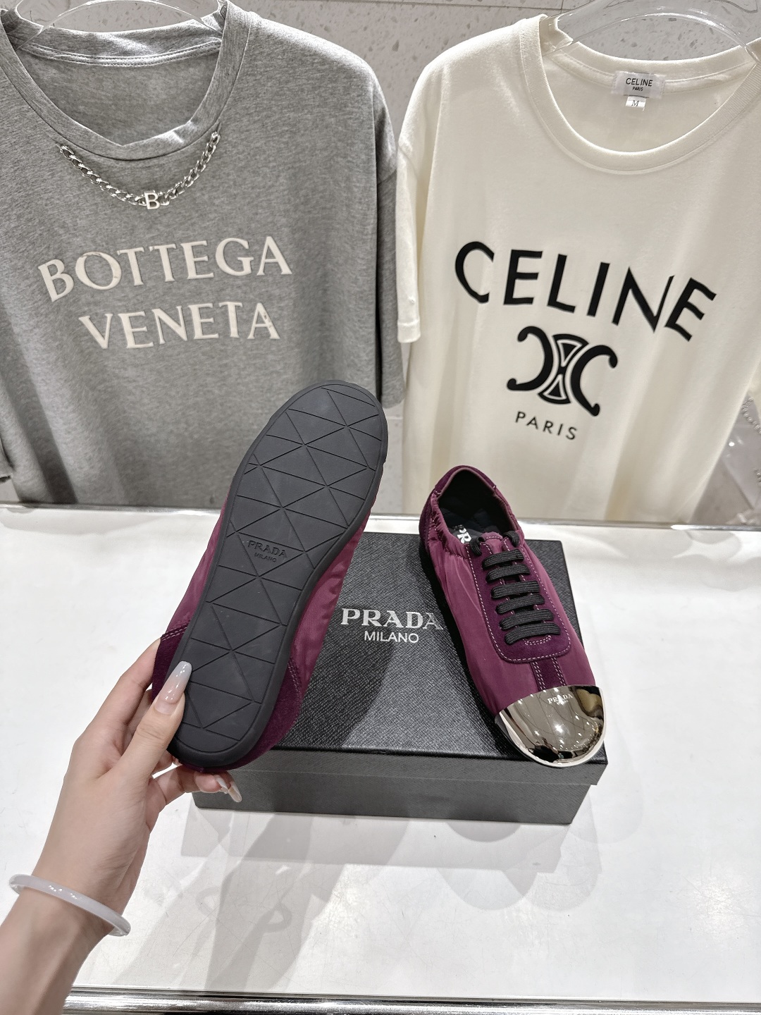 高版本出厂 
  Prada*普拉达P家25ssfw～new新款系带玛丽珍休闲鞋芭蕾舞鞋，低调奢华懒人鞋