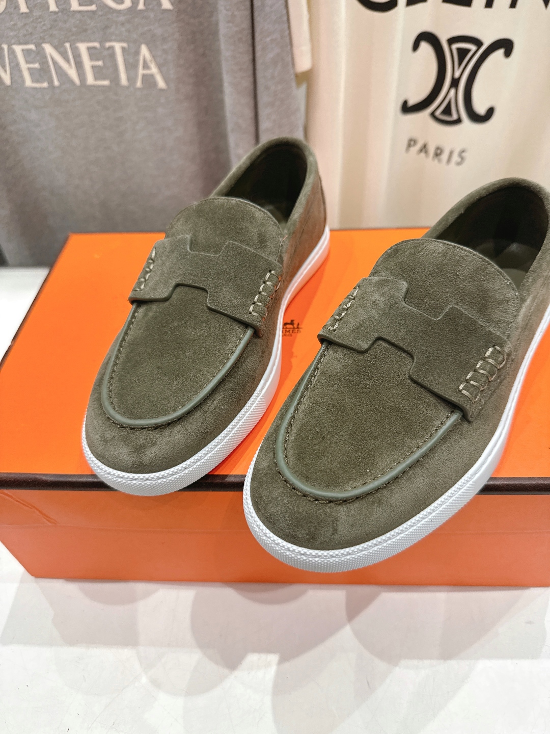 高版本出厂  男码+10
   Hermes/爱马仕H家25ss新品情侣款休闲鞋乐福鞋
经典休闲风格，经