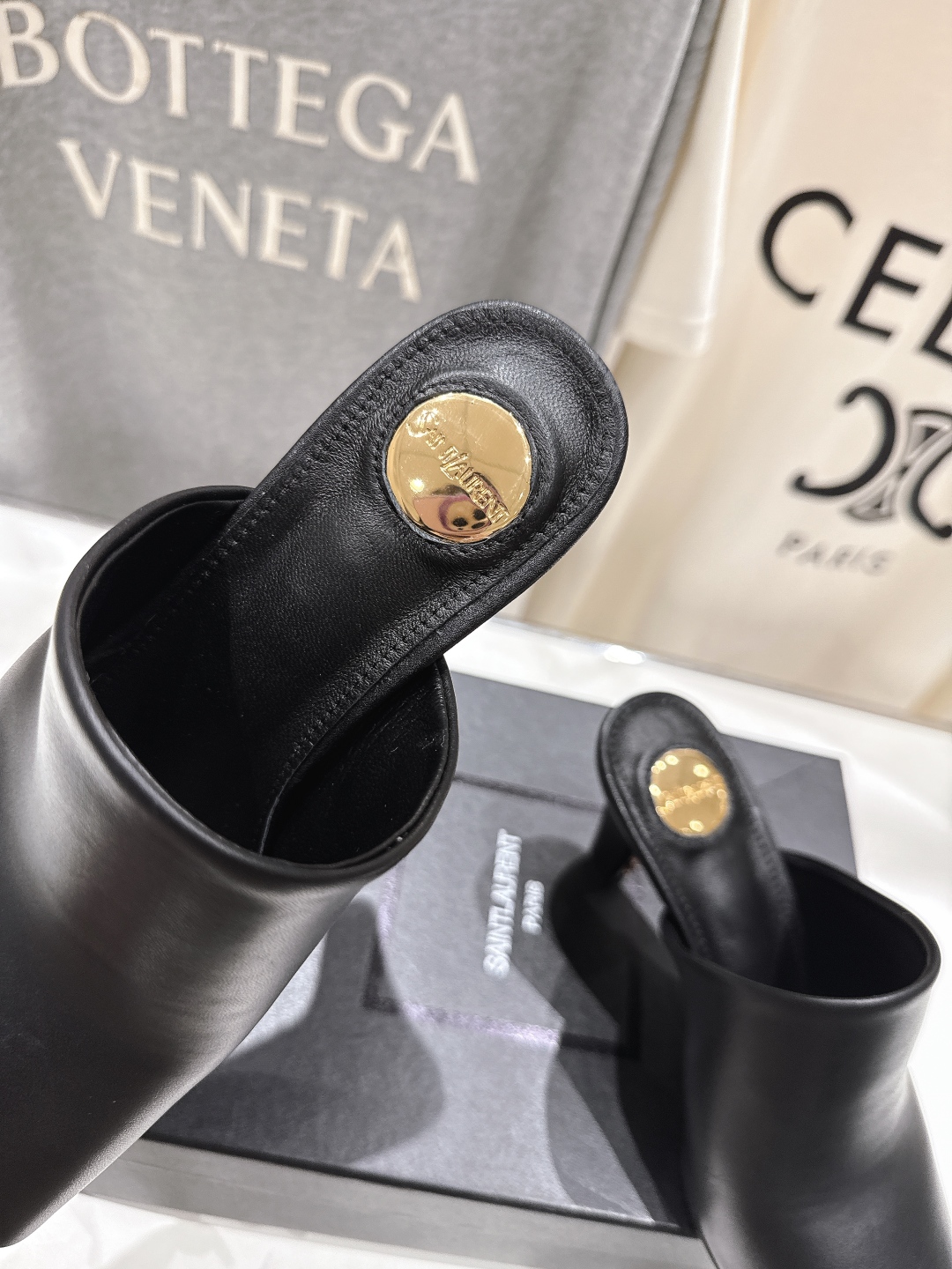 高版本出厂
 SAINT LAURENT～圣罗兰ysl 25ss全新走秀款高跟鞋凉鞋拖鞋·全新鞋型

唯