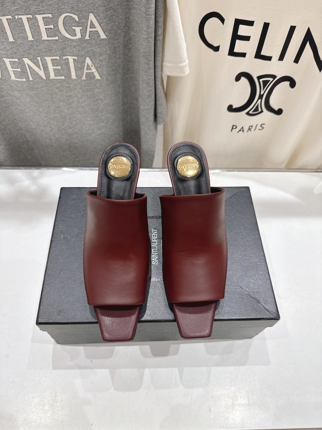 高版本出厂
 SAINT LAURENT～圣罗兰ysl 25ss全新走秀款高跟鞋凉鞋拖鞋·全新鞋型

唯