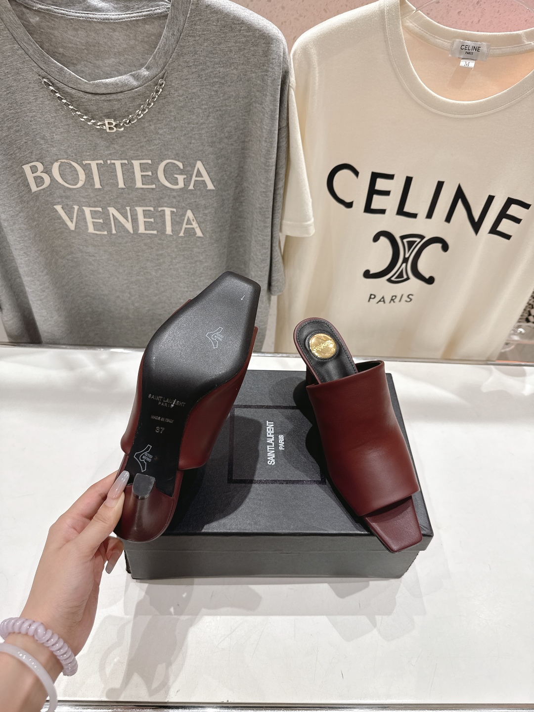 高版本出厂
 SAINT LAURENT～圣罗兰ysl 25ss全新走秀款高跟鞋凉鞋拖鞋·全新鞋型

唯