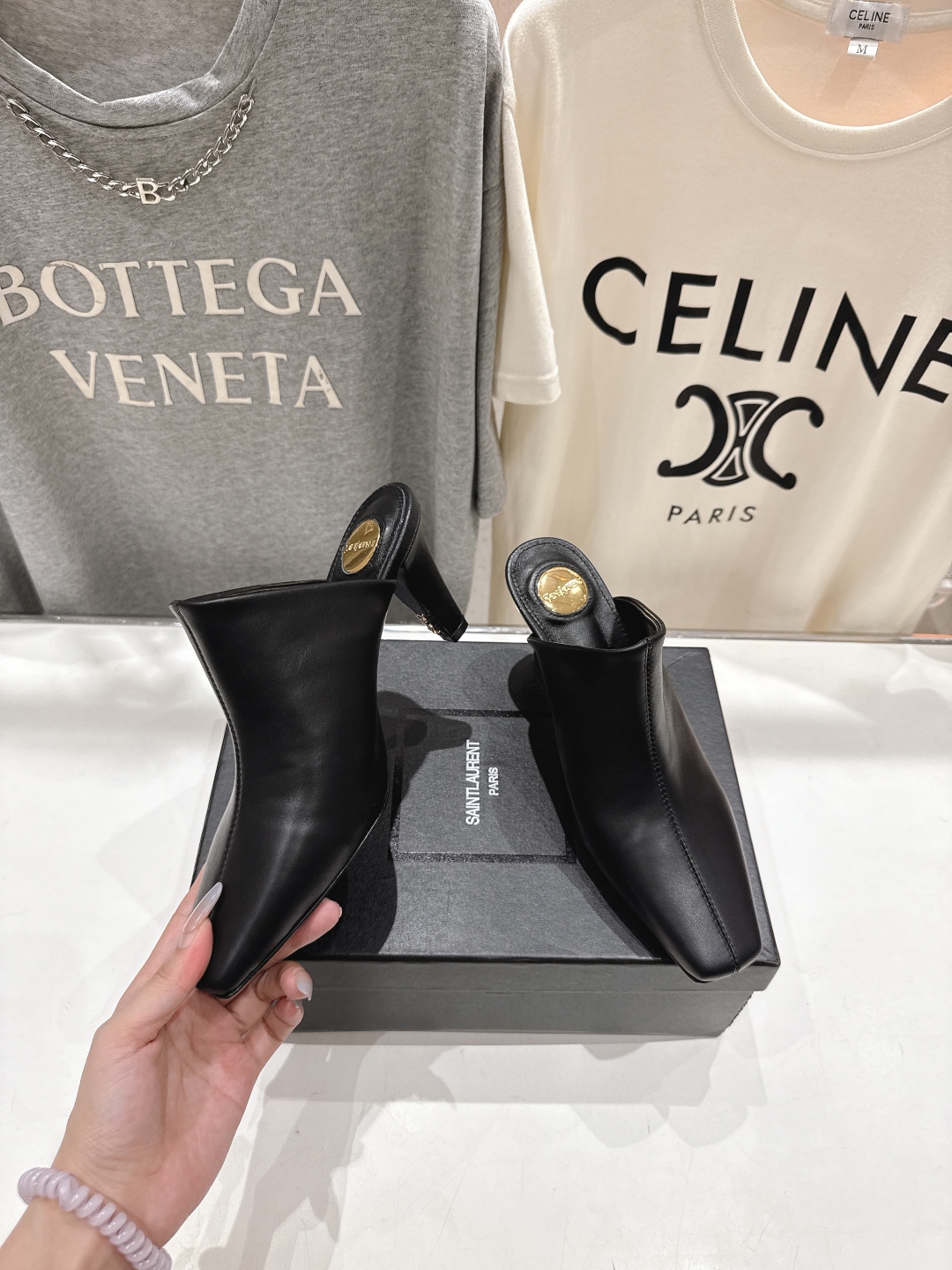 高版本出厂
 SAINT LAURENT～圣罗兰ysl 25ss全新走秀款高跟鞋凉鞋拖鞋·全新鞋型

唯