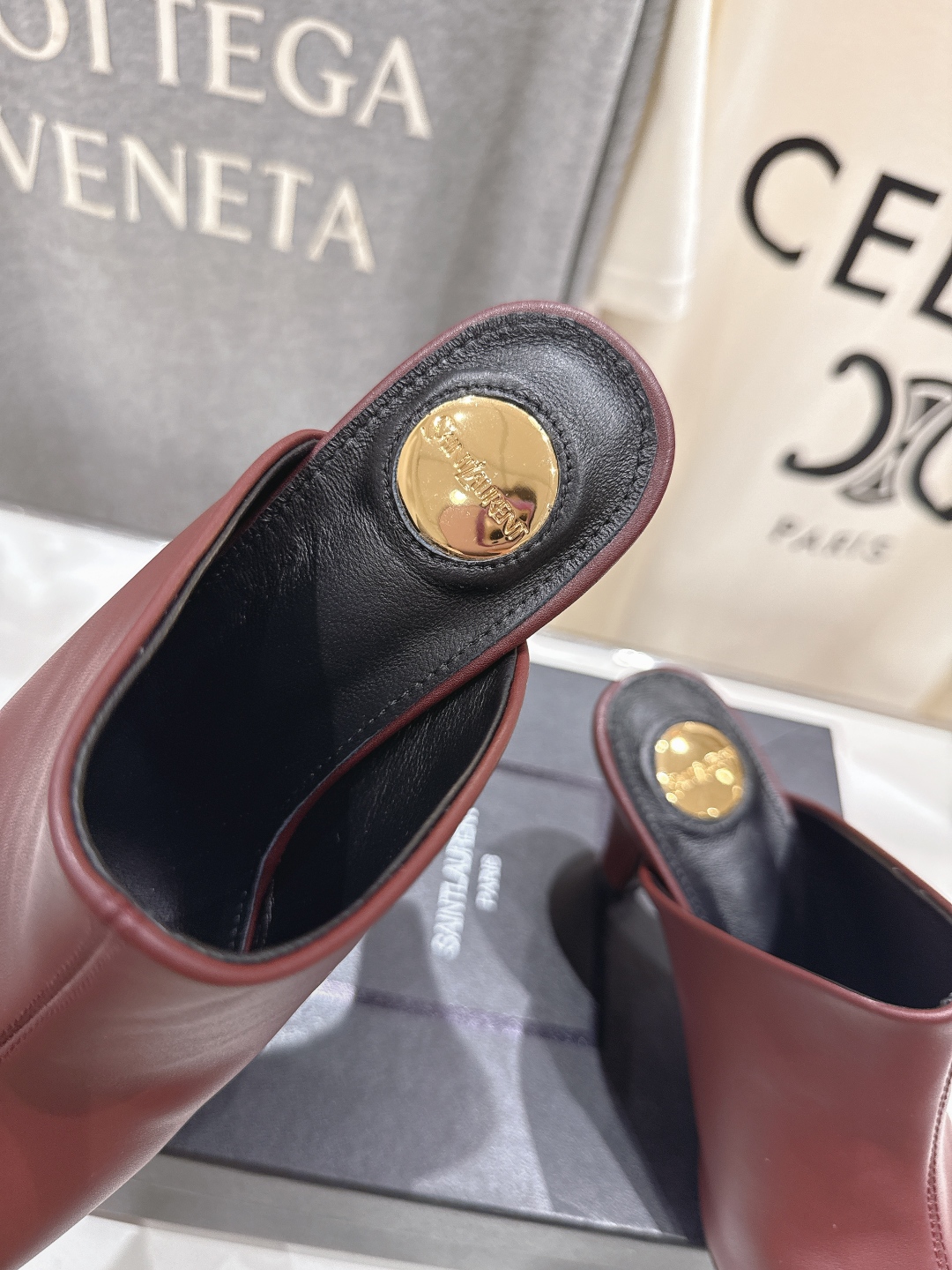 高版本出厂
 SAINT LAURENT～圣罗兰ysl 25ss全新走秀款高跟鞋凉鞋拖鞋·全新鞋型

唯