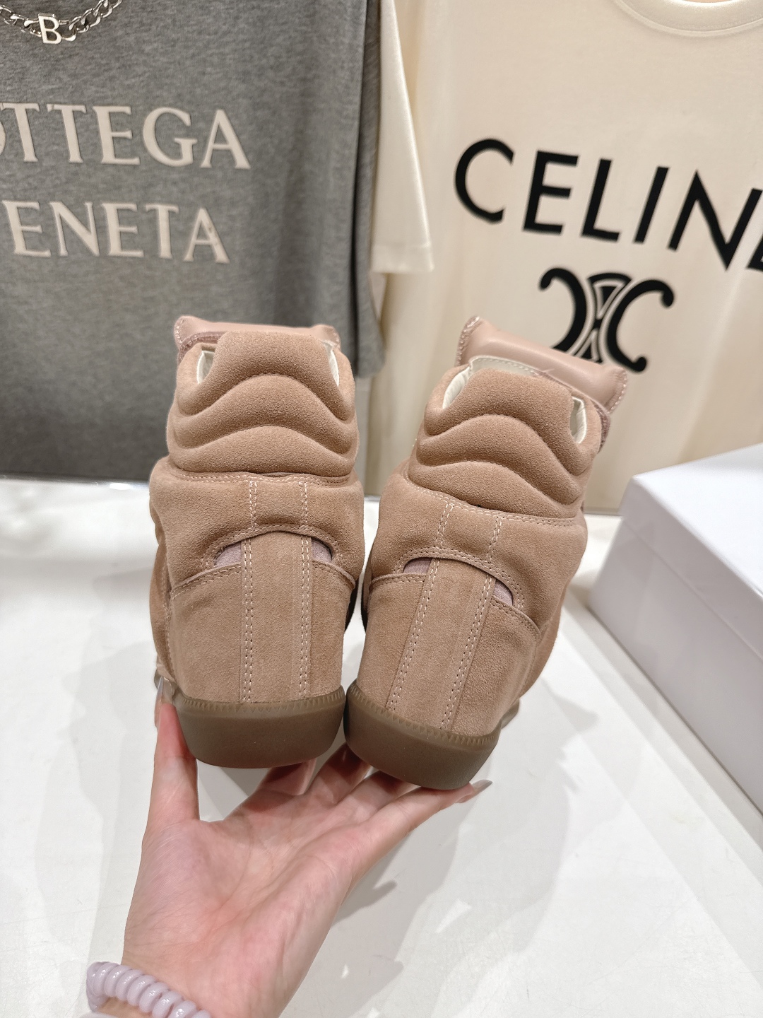 高版本出厂 
 Isabel Marant/伊莎贝尔2025ss秋冬新款内增高拼色高帮休闲鞋小短靴
超级