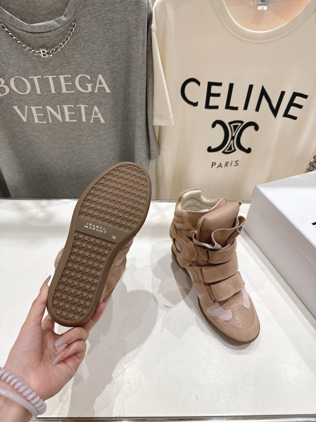 高版本出厂 
 Isabel Marant/伊莎贝尔2025ss秋冬新款内增高拼色高帮休闲鞋小短靴
超级