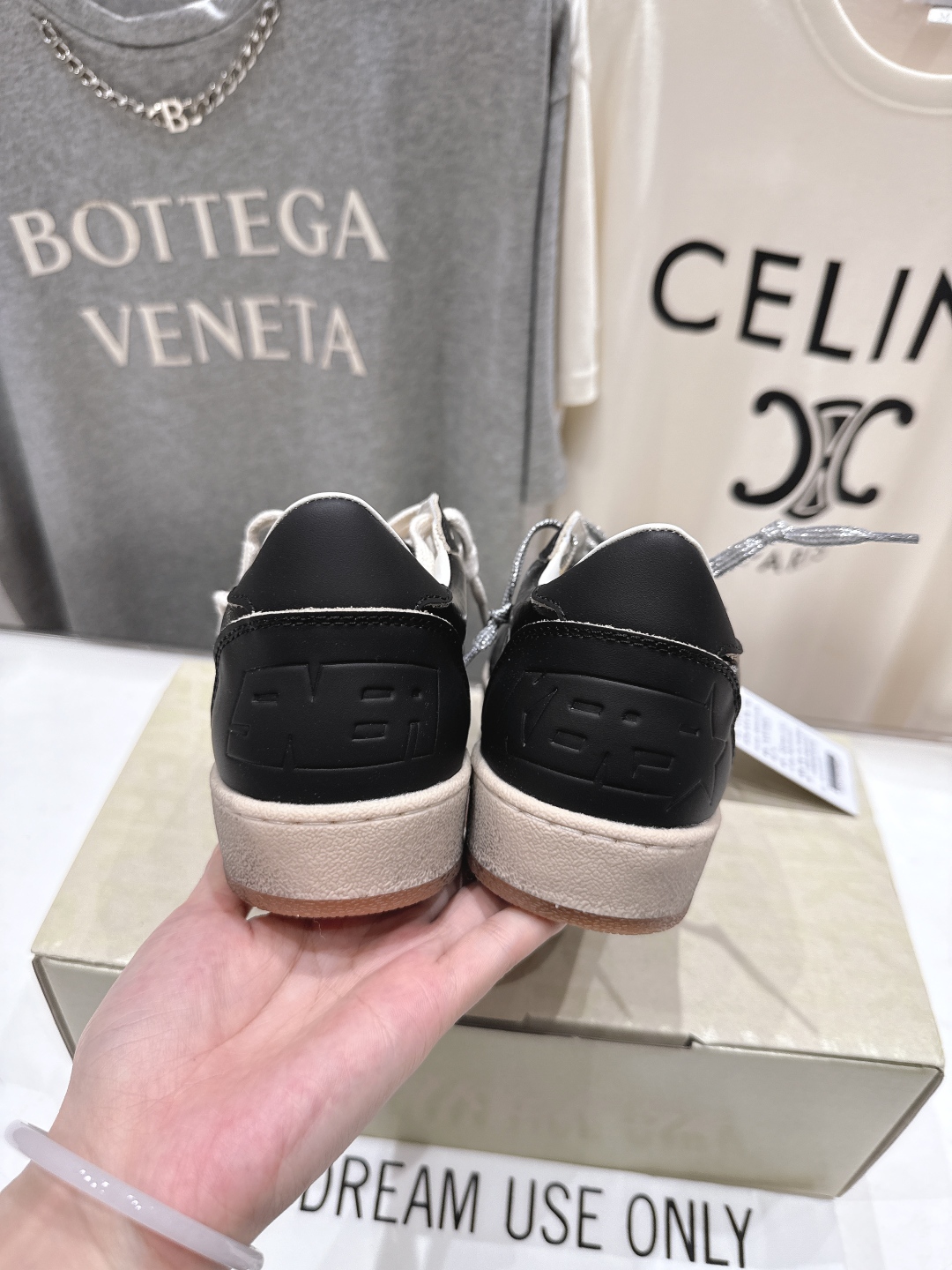 顶级版本 情侣码
 GGDB~~Golden Goose Deluxe Brand
# 全网最好版本不服